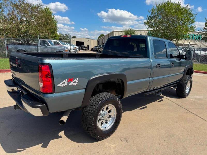 LBZ-Powered 2006 Chevrolet Silverado 3500 - 3