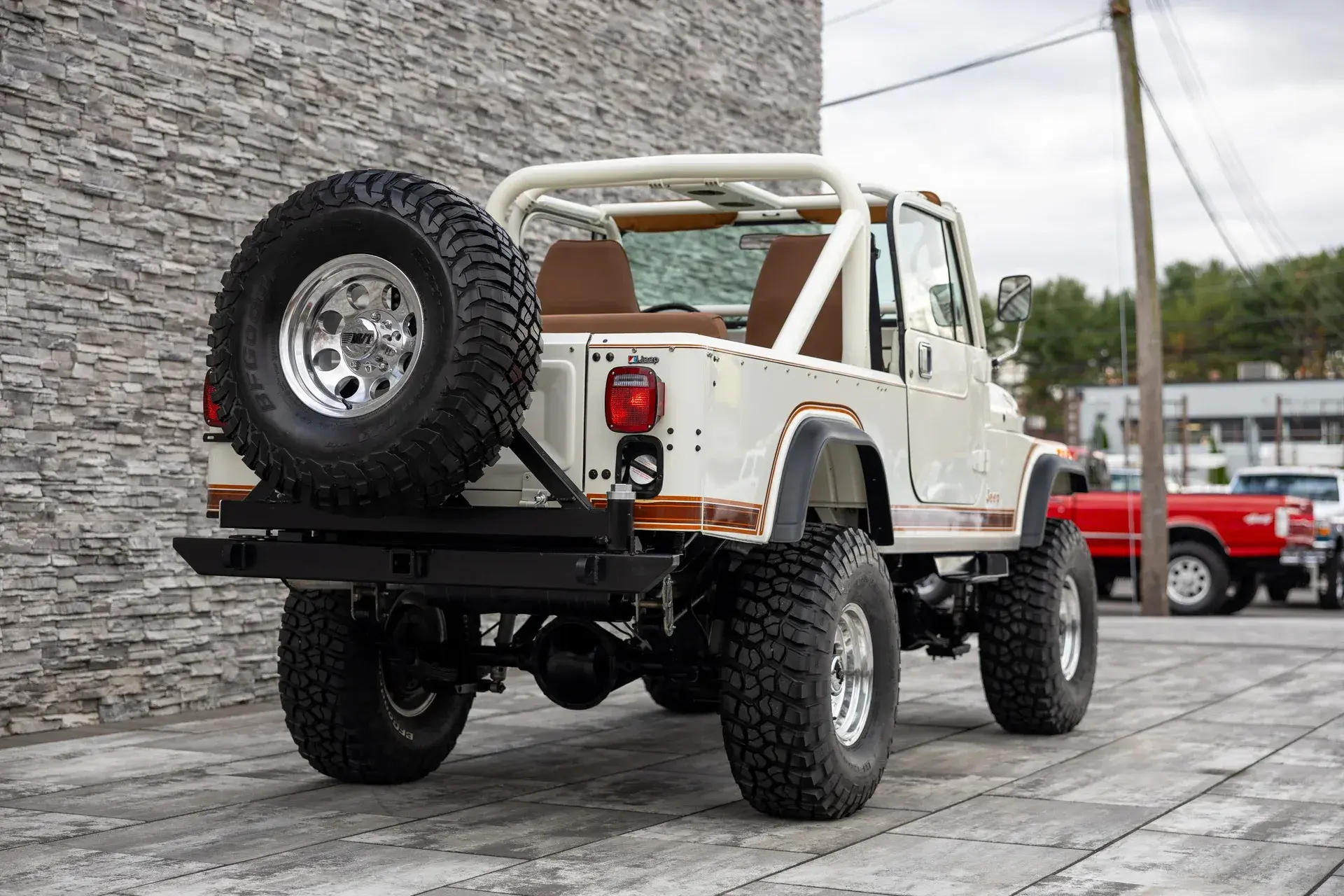 1982 Jeep CJ-8 Scrambler