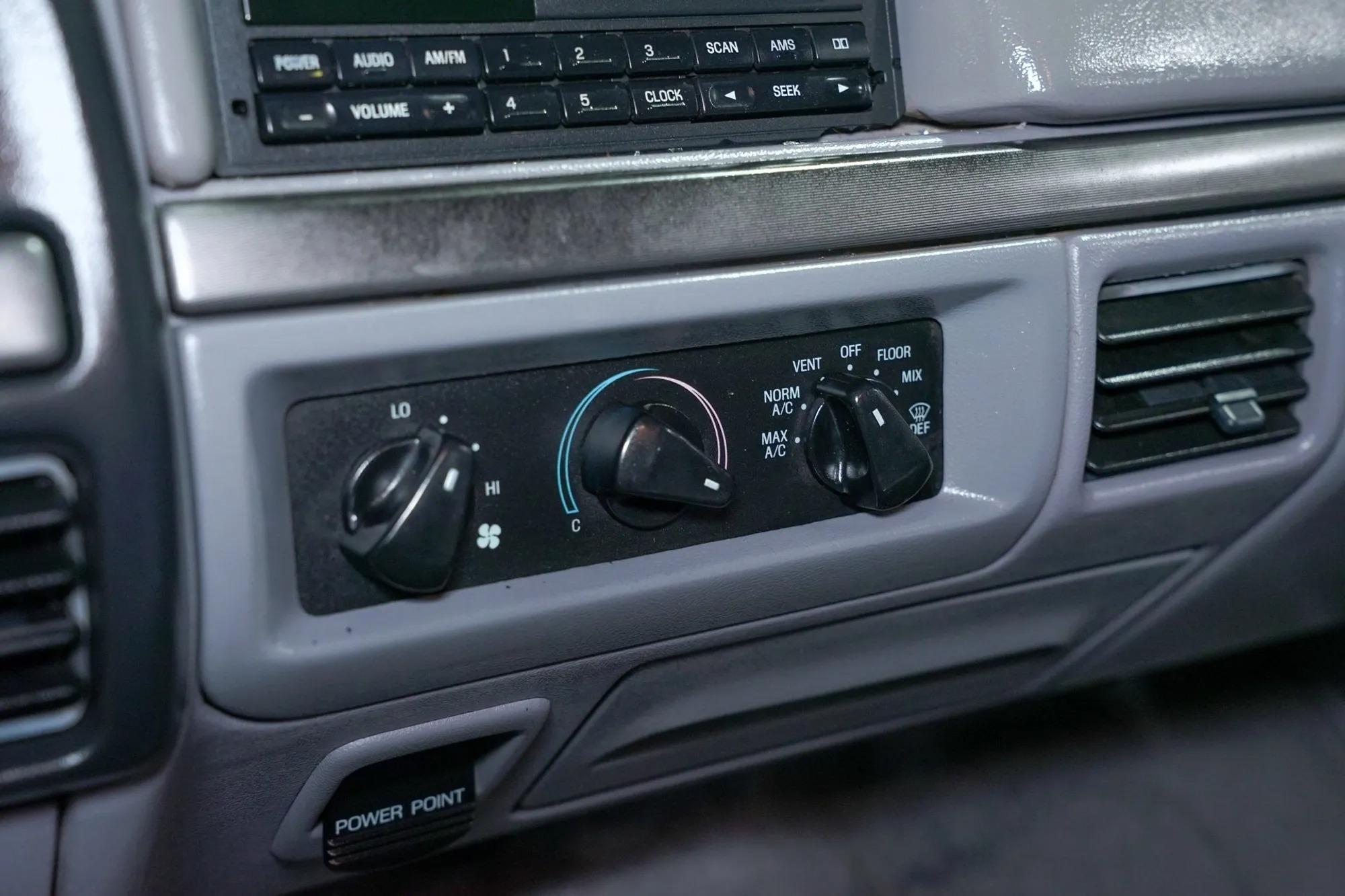 1994 Ford F250 XLT 4×4