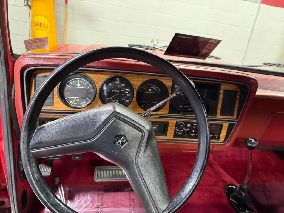 1987 Dodge Ram 4x4