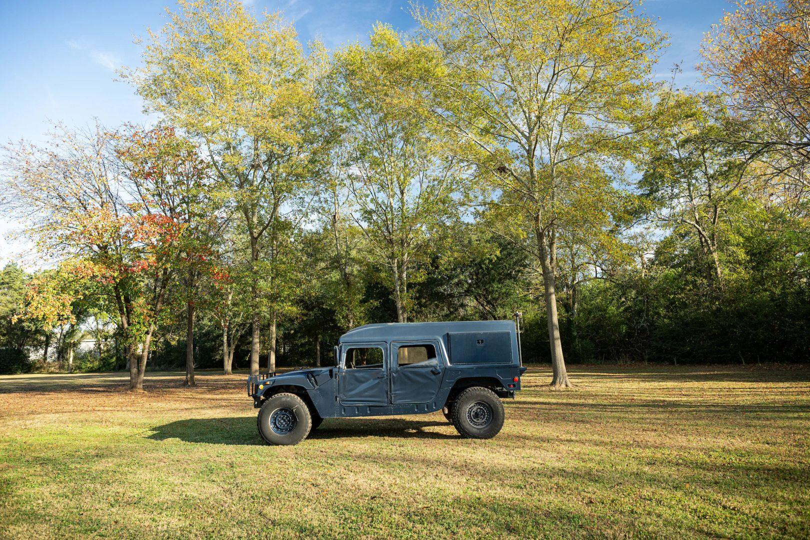 1990 AM General M998 HMMWV
