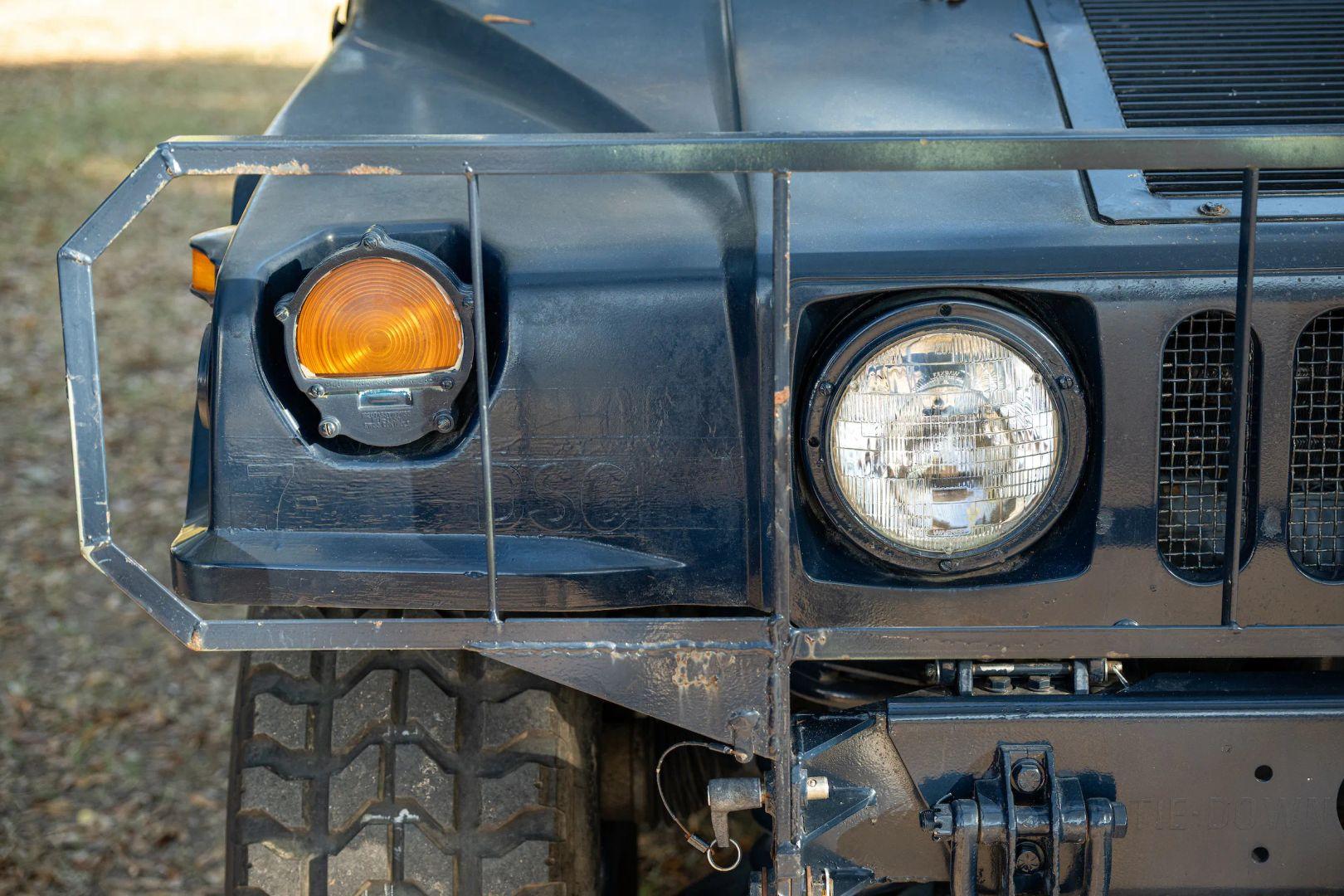 1990 AM General M998 HMMWV