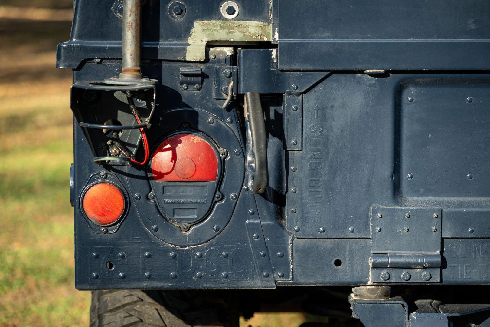 1990 AM General M998 HMMWV