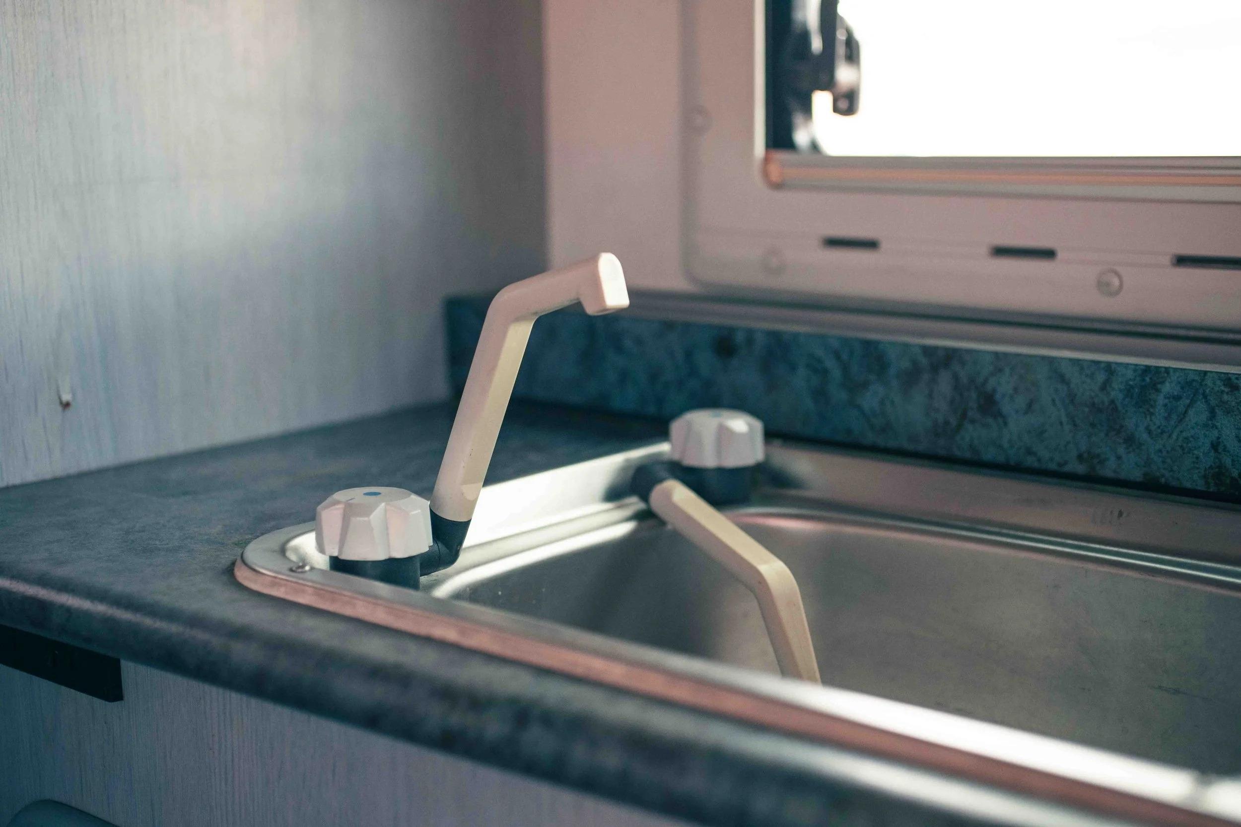 1996 Mitsubishi Delica JB470 Camper Van