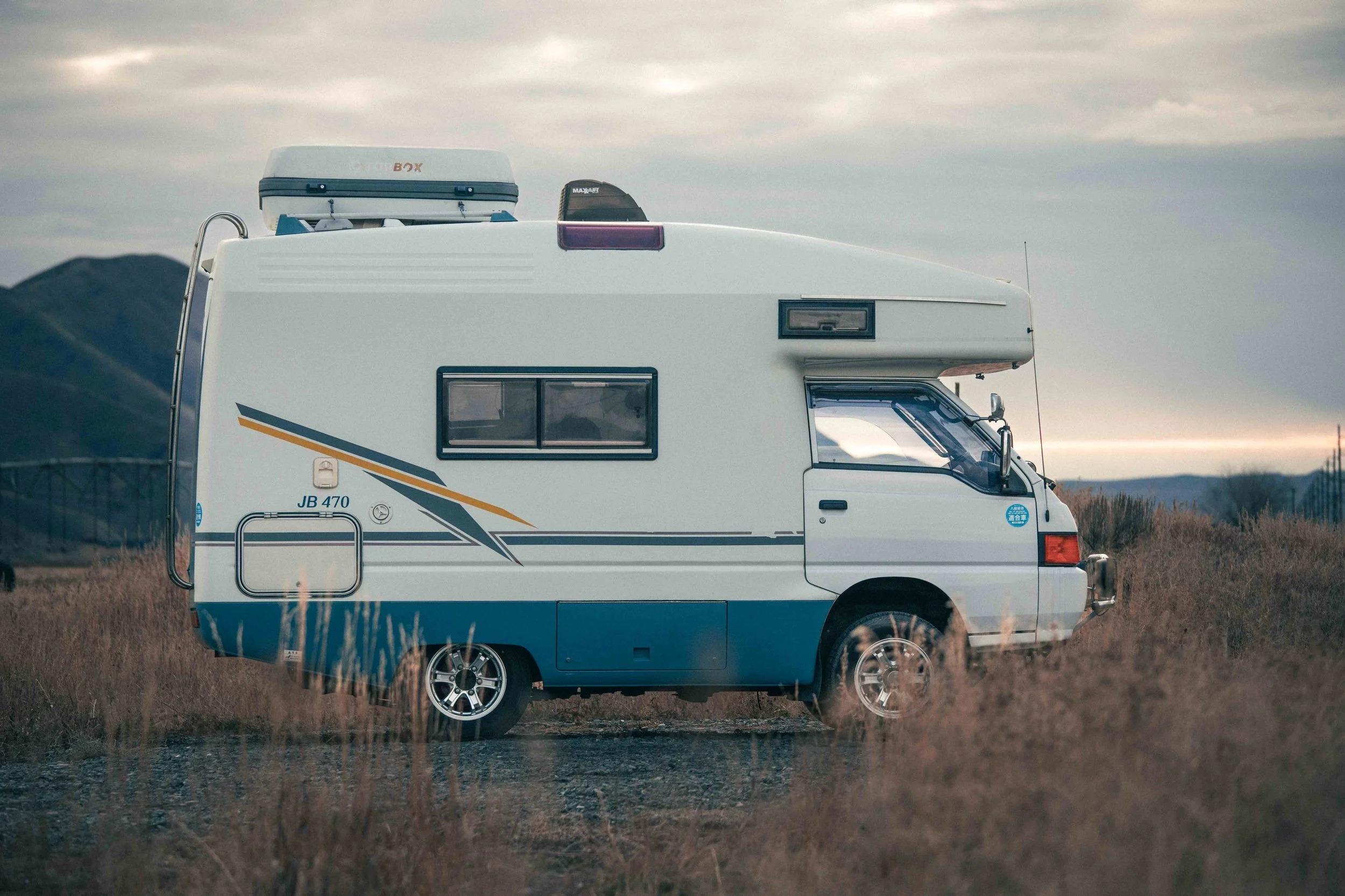 1996 Mitsubishi Delica JB470 Camper Van