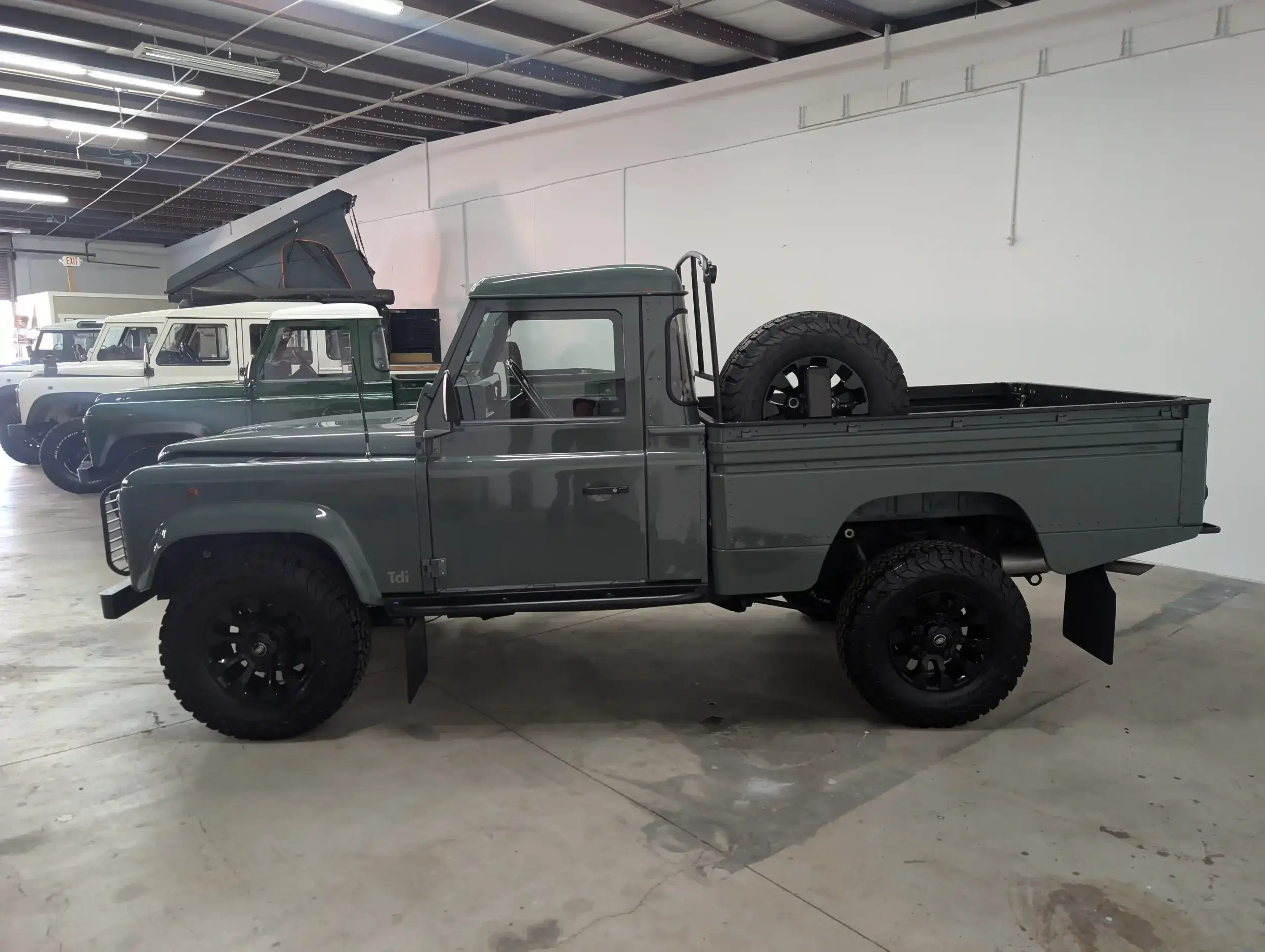 Dutch Defenders 1996 Defender 110 Hi Cap - 2
