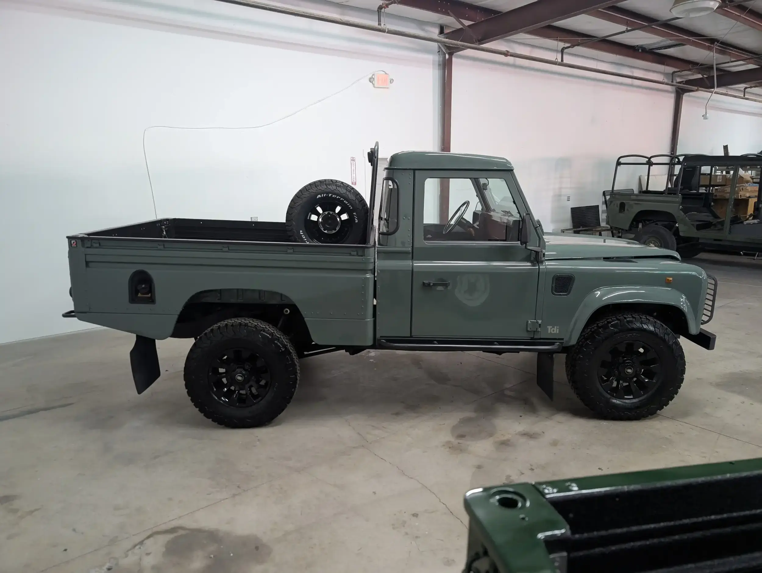 Dutch Defenders 1996 Defender 110 Hi Cap - 4