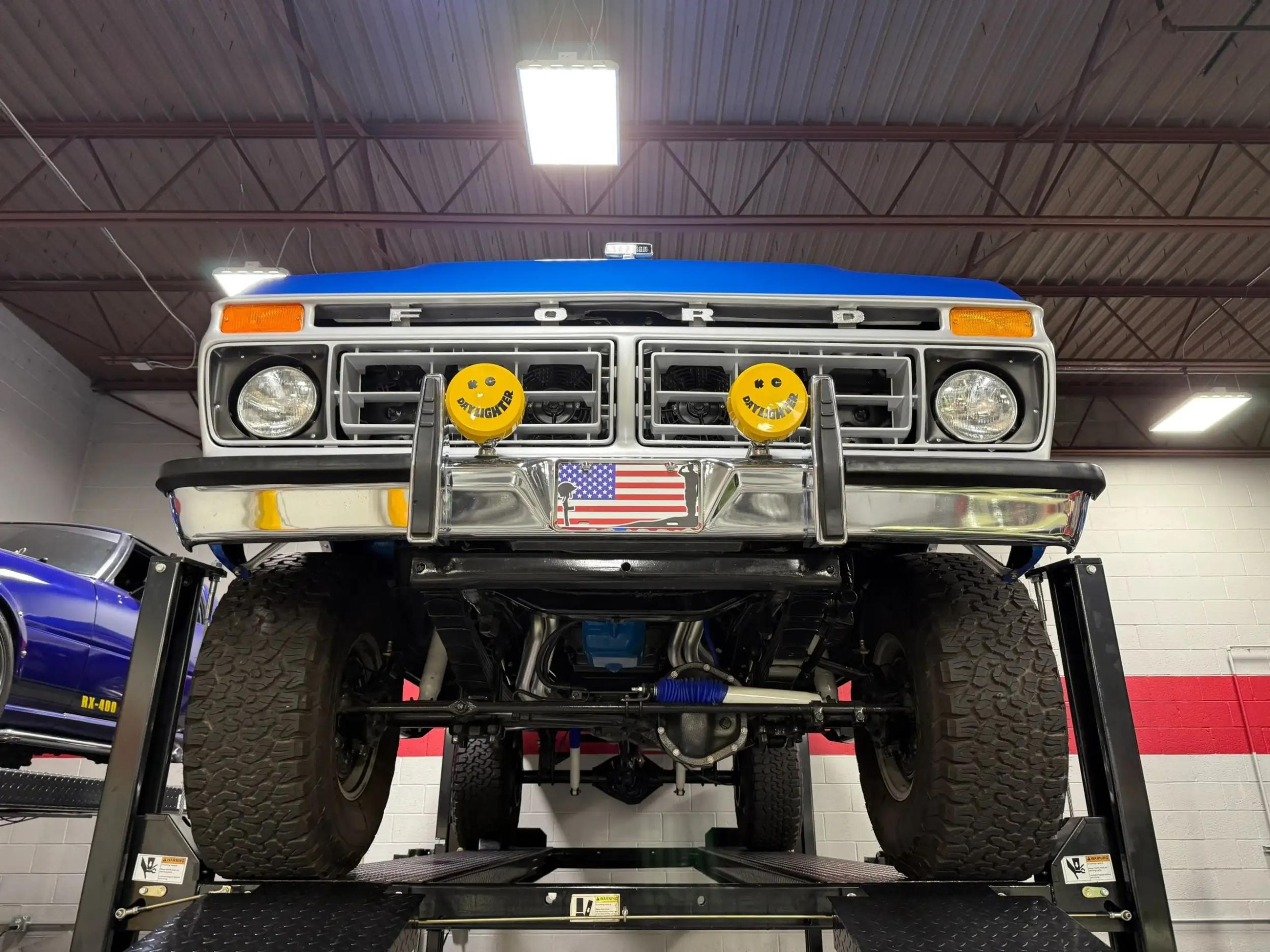 1975 Ford F-250 Explorer