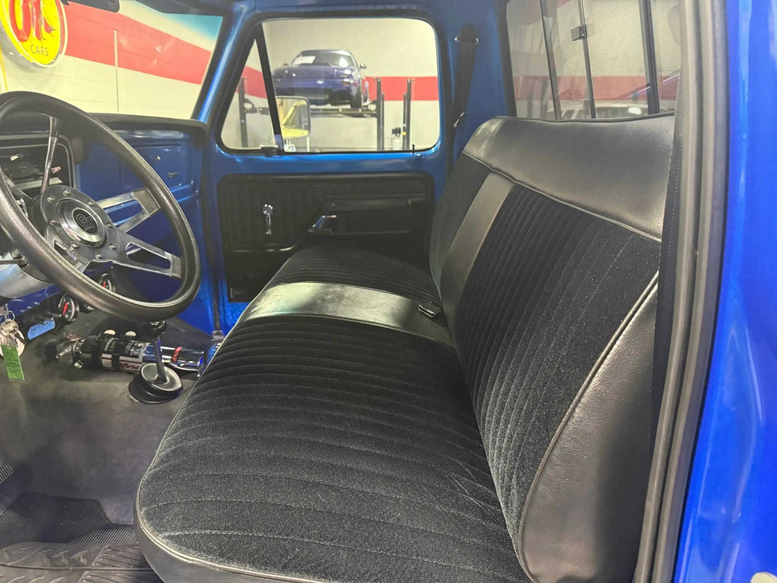 1975 Ford F-250 Explorer