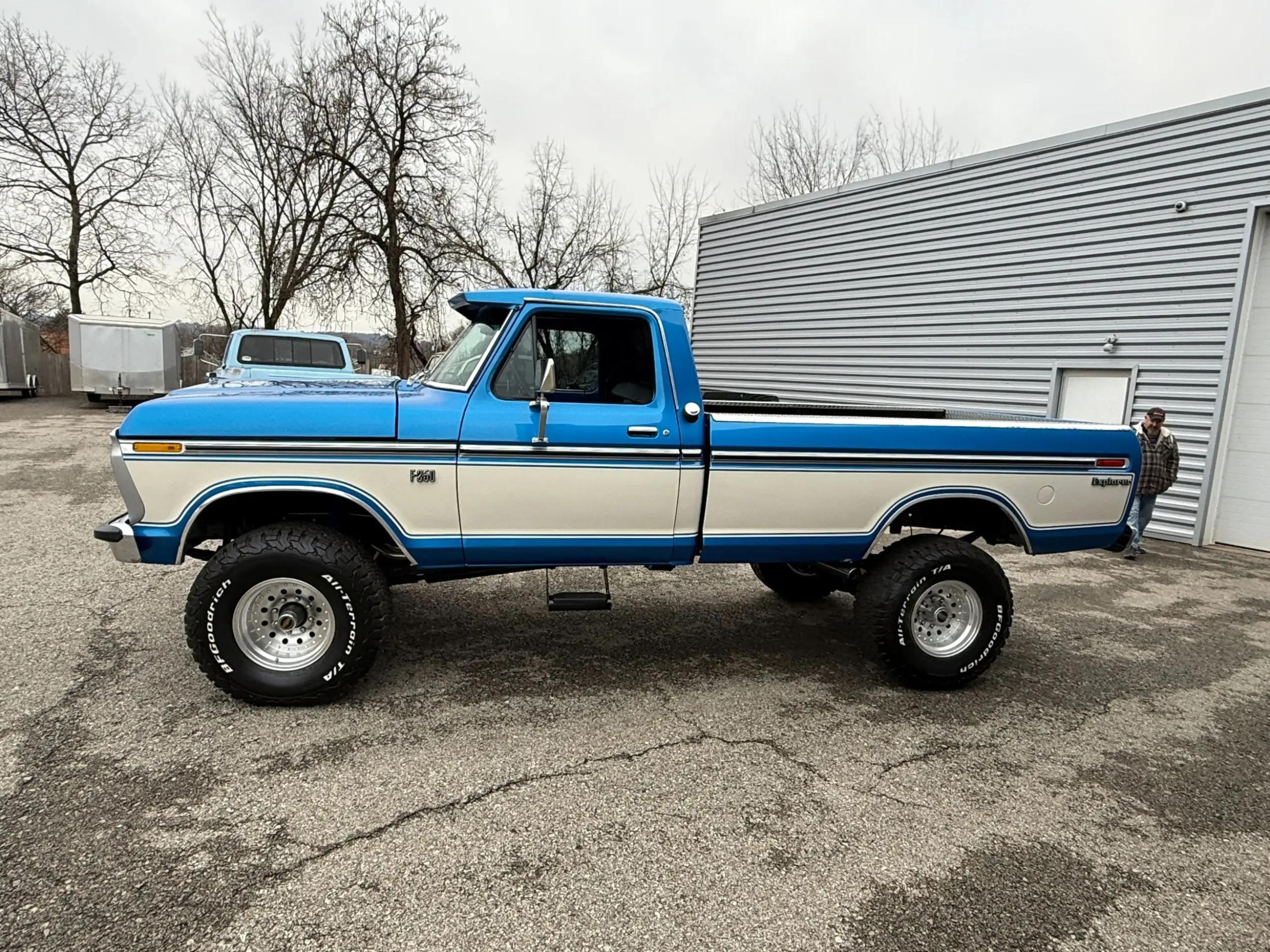 1975 Ford F-250 Explorer