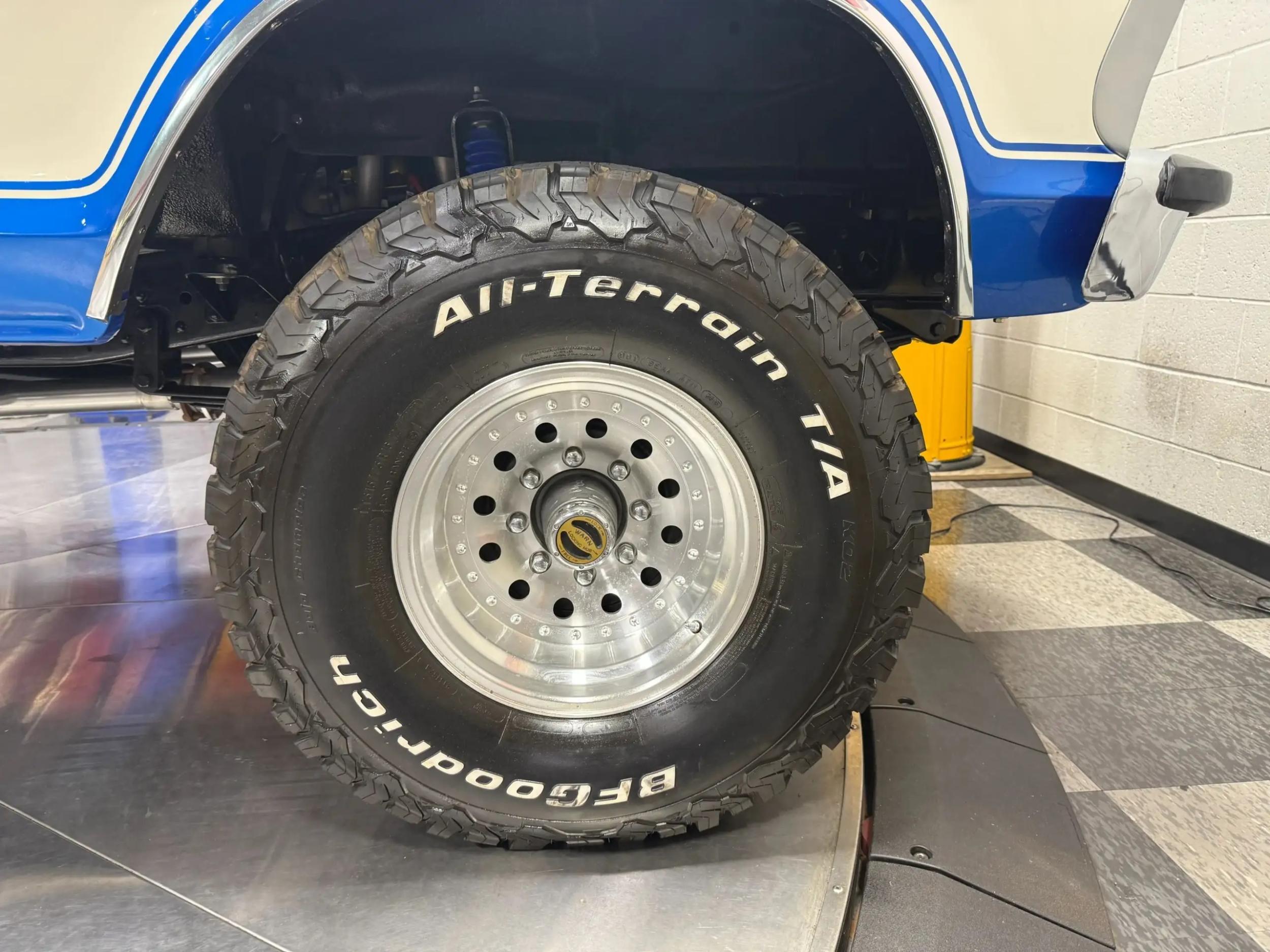 1975 Ford F-250 Explorer