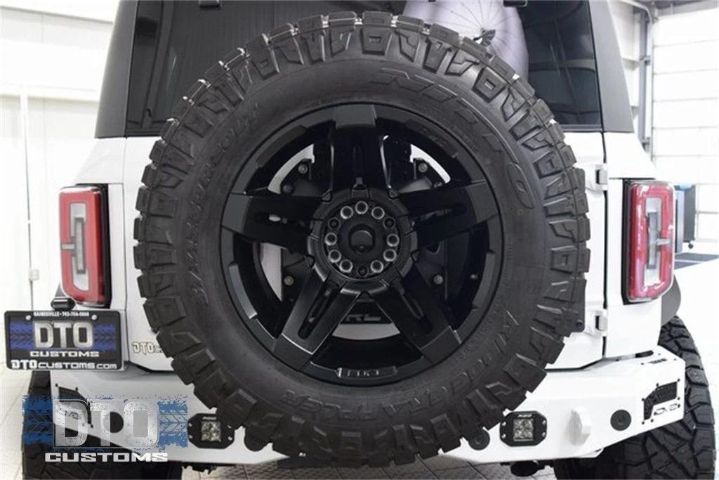 Modified 2025 Ford Bronco Outer Banks