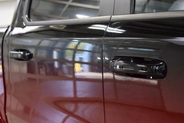 2022 Ram 1500 Laramie Black Widow