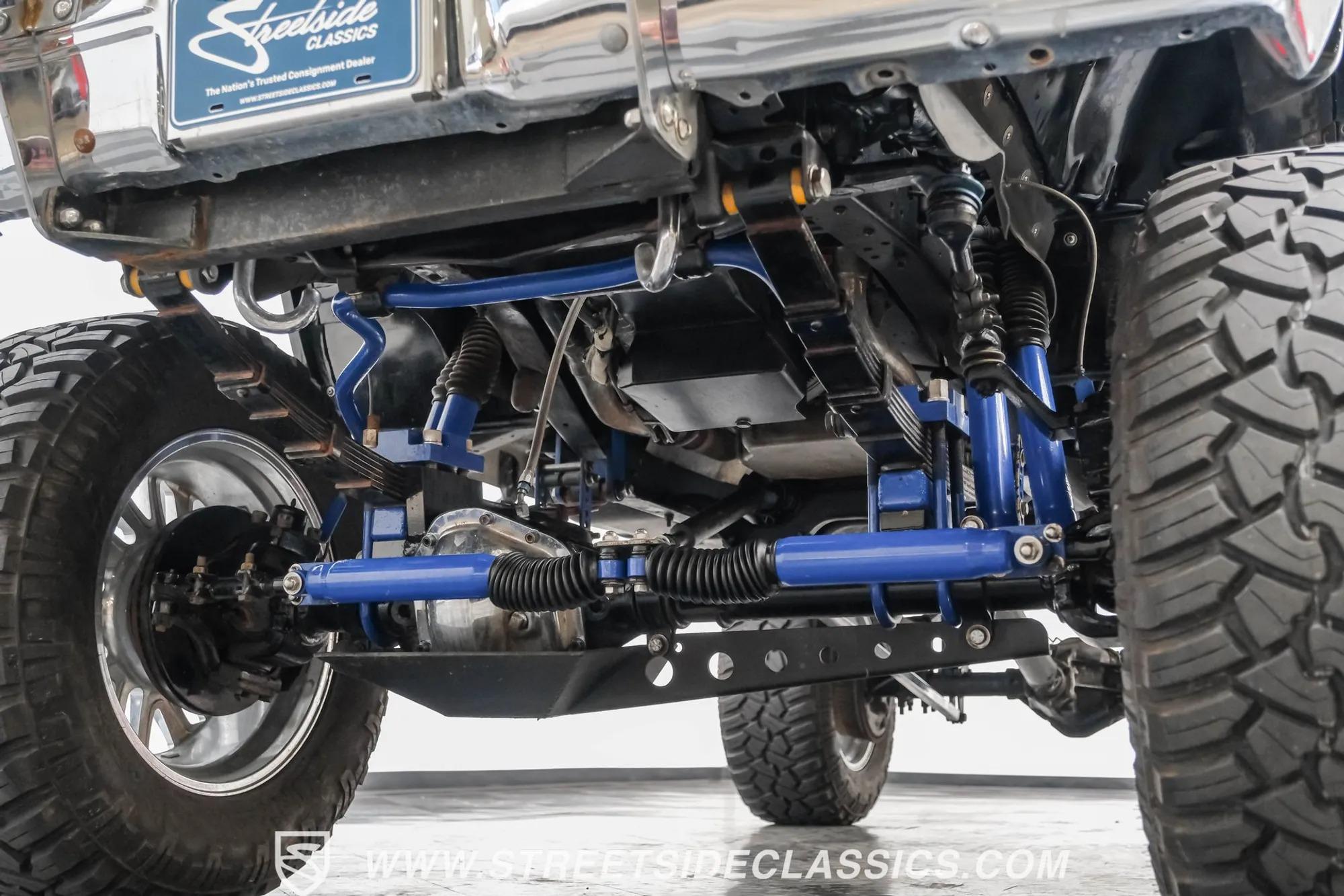 1986 Chevrolet K30 Silverado 4×4 Pickup