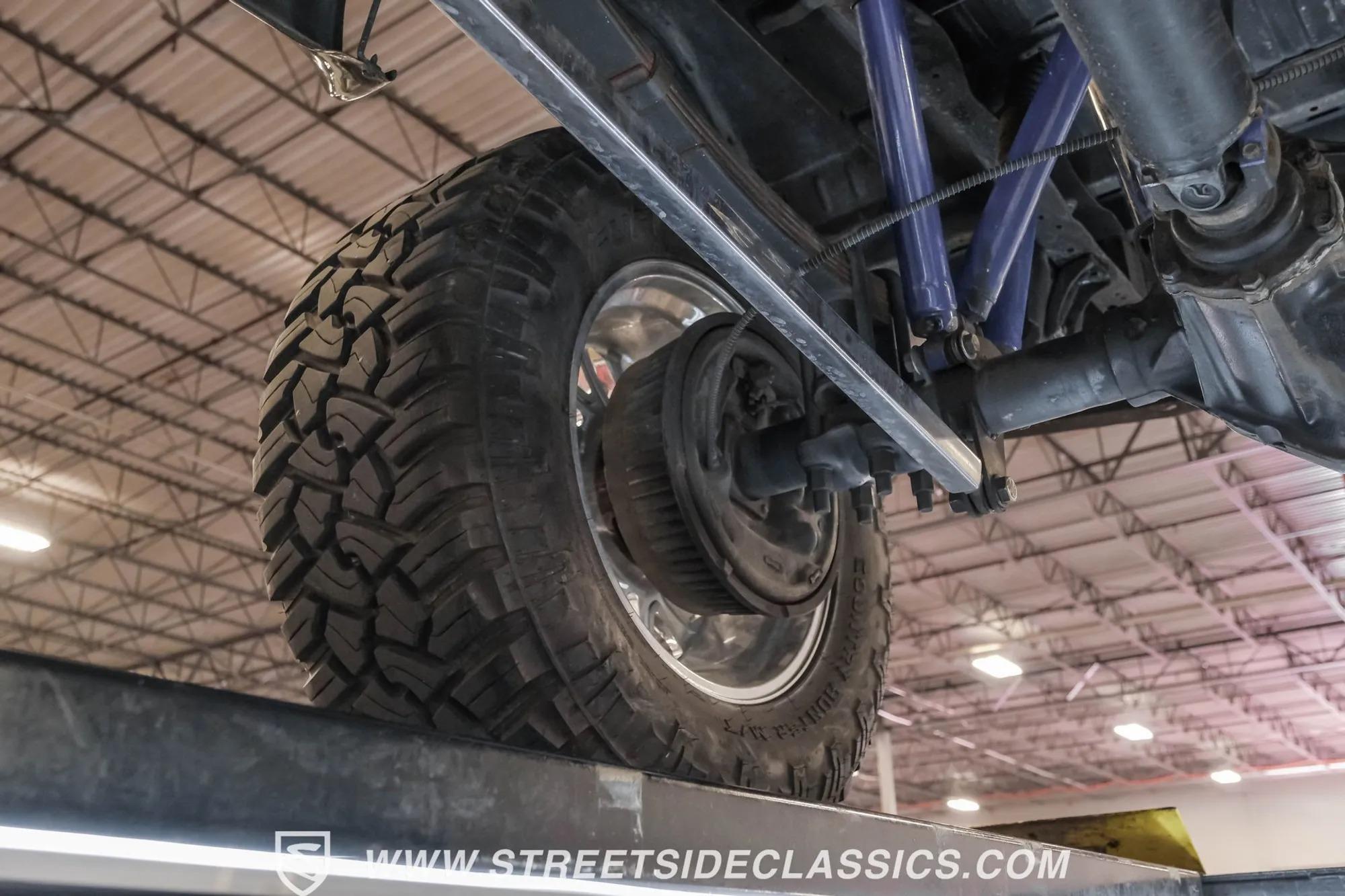 1986 Chevrolet K30 Silverado 4×4 Pickup