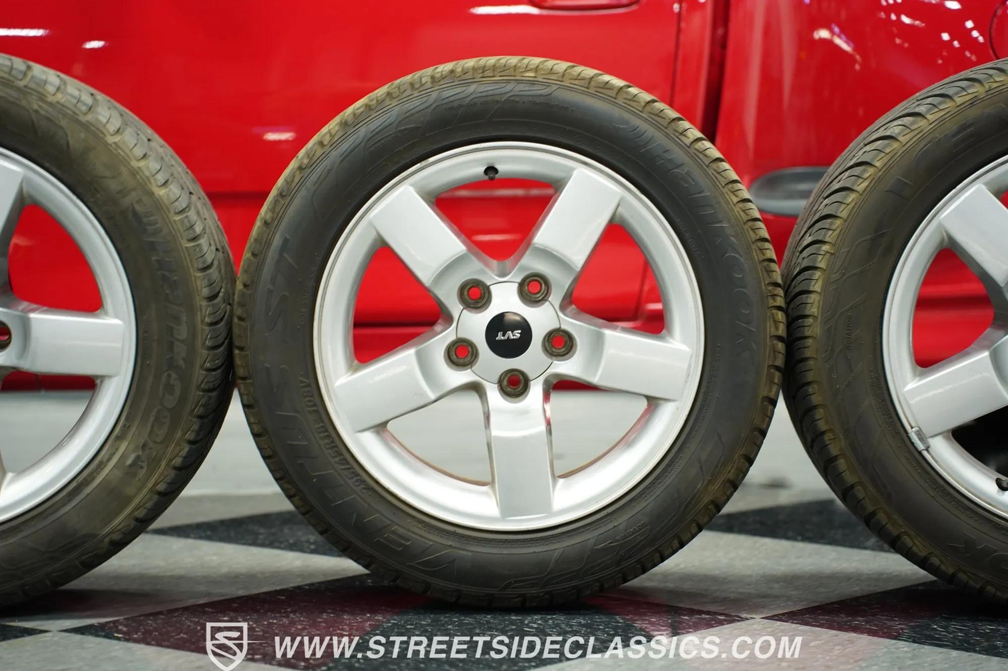 2002 Ford F-150 SVT Lightning