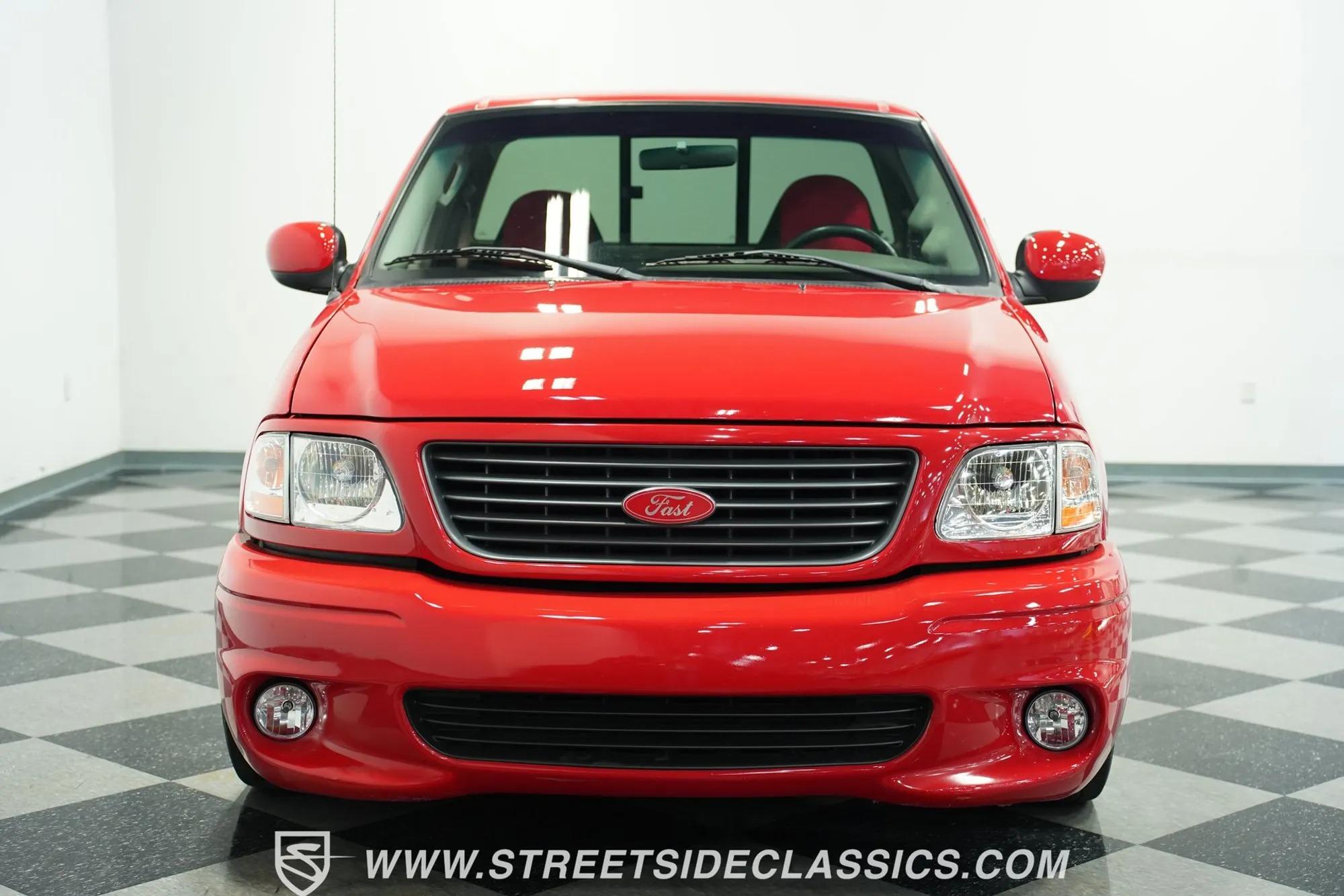 2002 Ford F-150 SVT Lightning