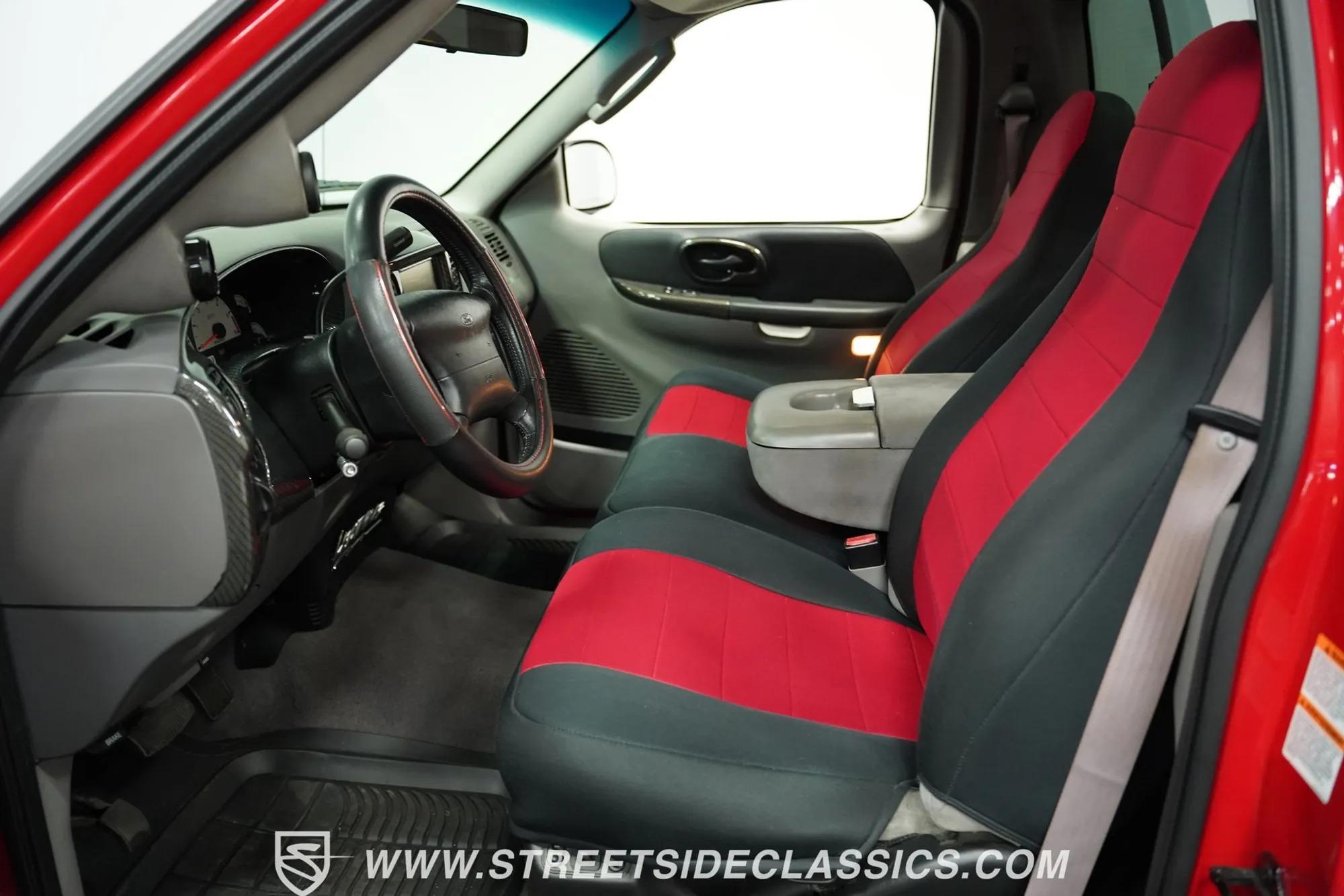 2002 Ford F-150 SVT Lightning