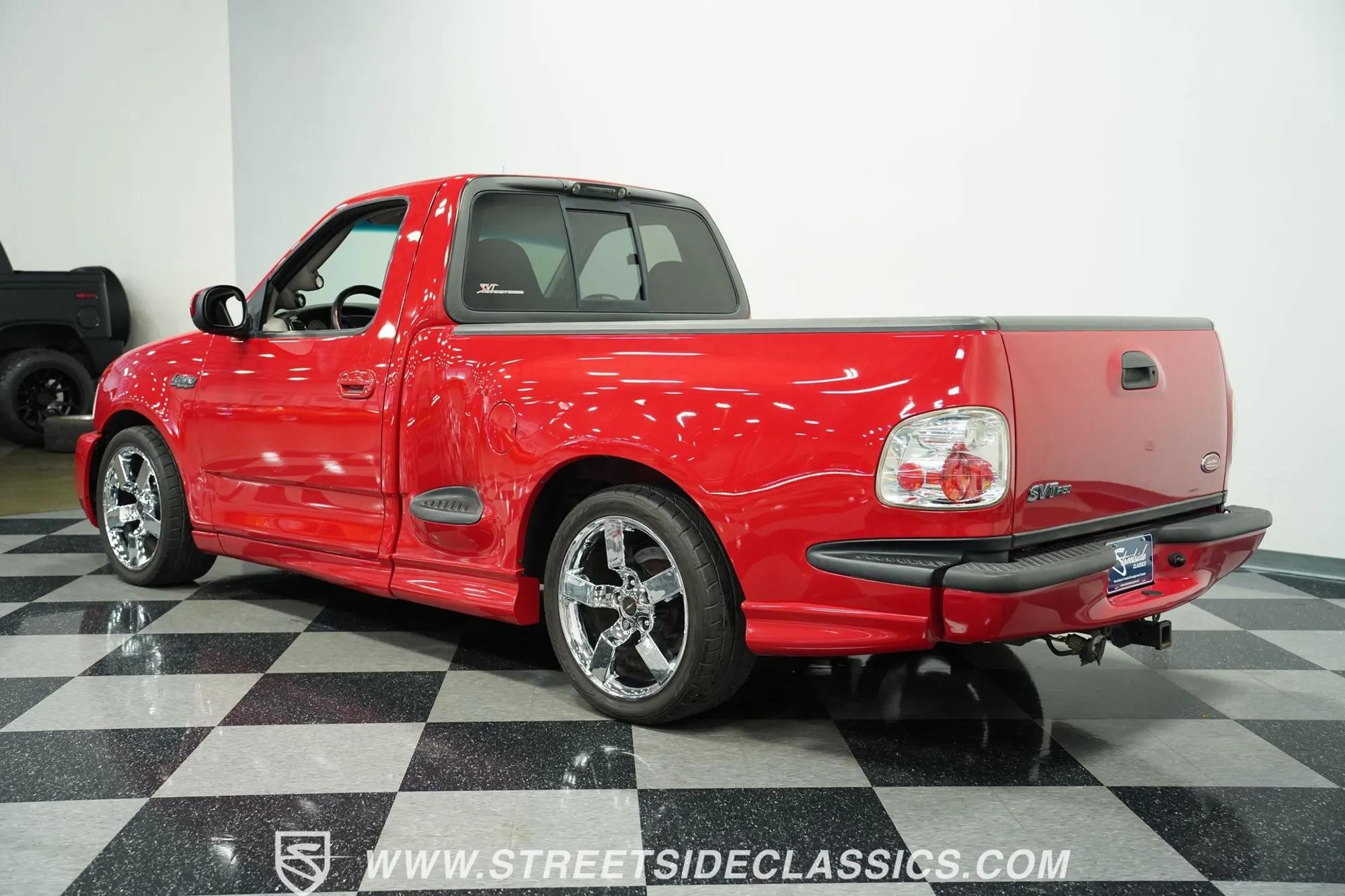 2002 Ford F-150 SVT Lightning - 4