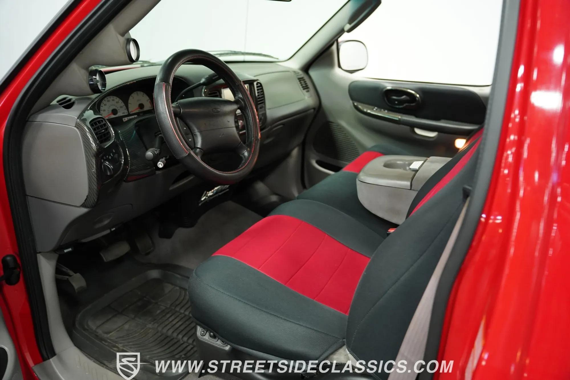 2002 Ford F-150 SVT Lightning