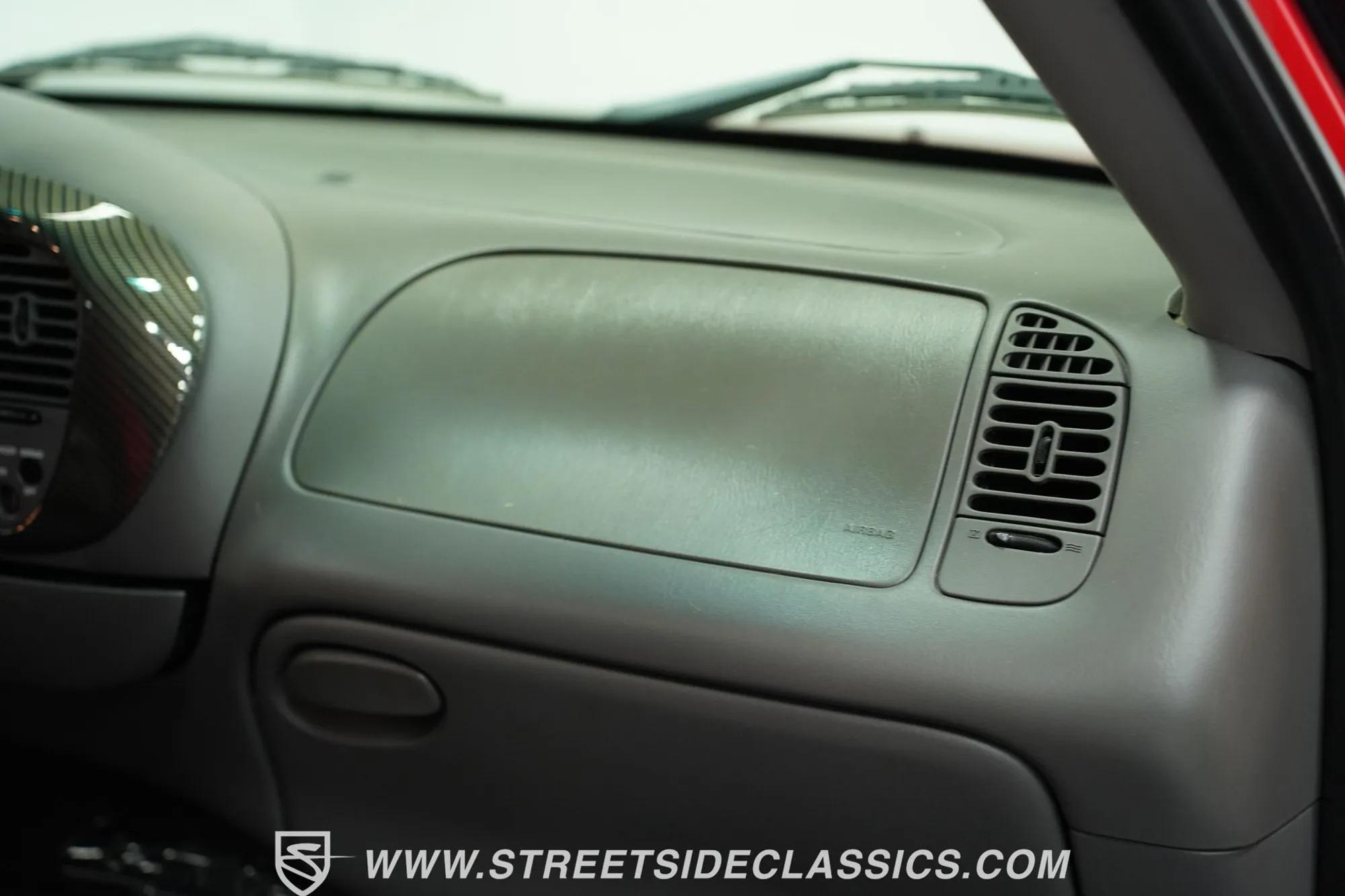 2002 Ford F-150 SVT Lightning