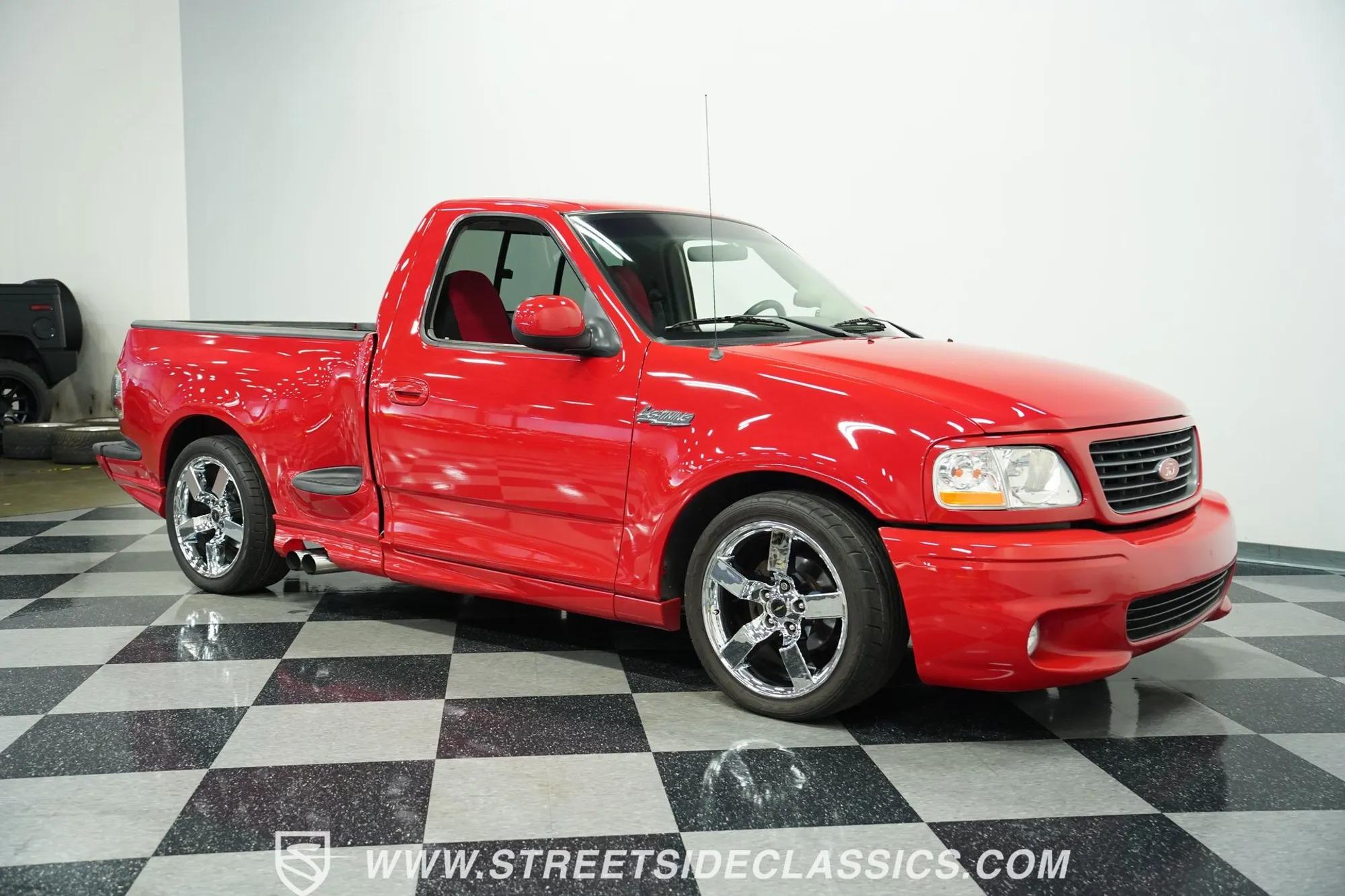 2002 Ford F-150 SVT Lightning