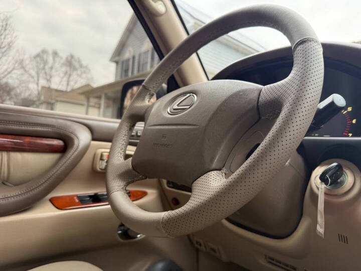 2002 Lexus LX 470