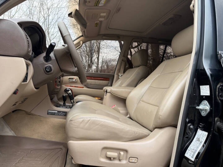 2002 Lexus LX 470