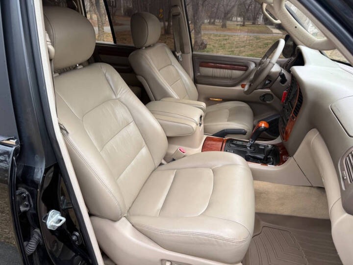 2002 Lexus LX 470