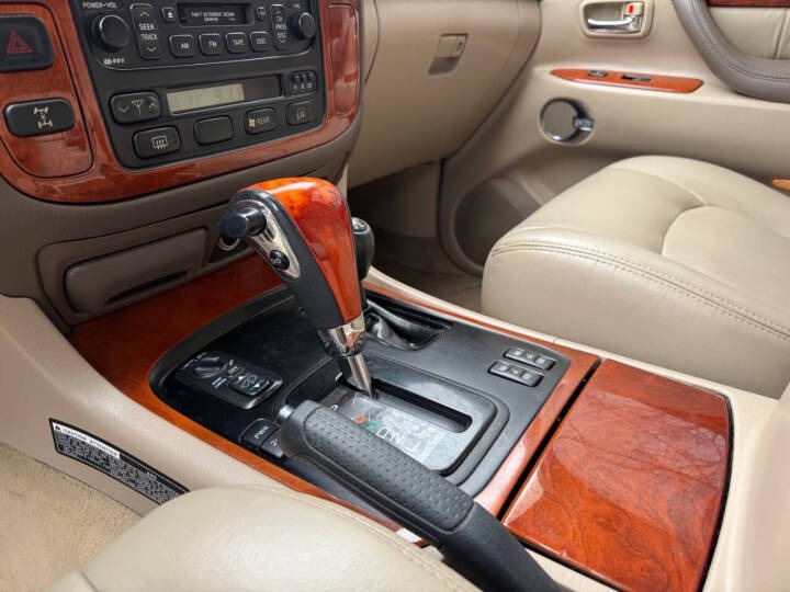 2002 Lexus LX 470