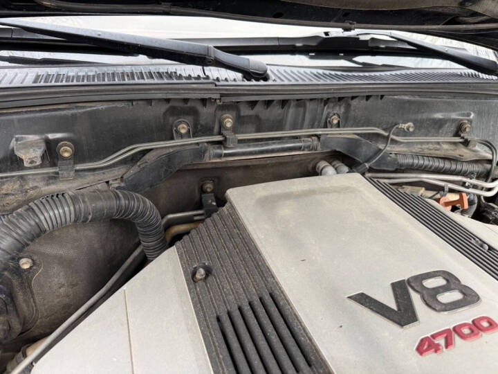 2002 Lexus LX 470