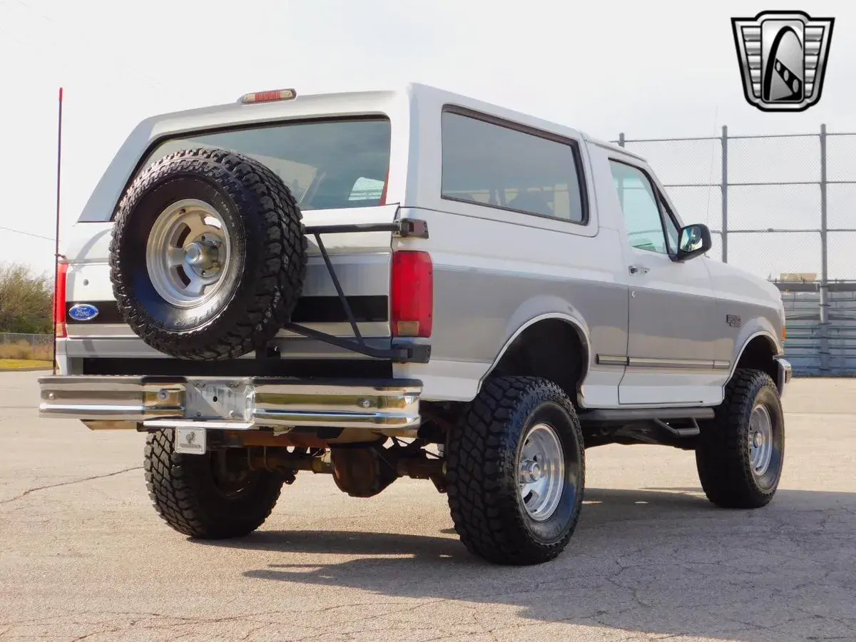 1995 Ford Bronco
