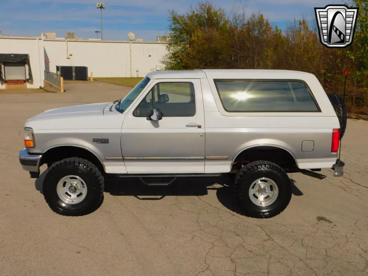 1995 Ford Bronco