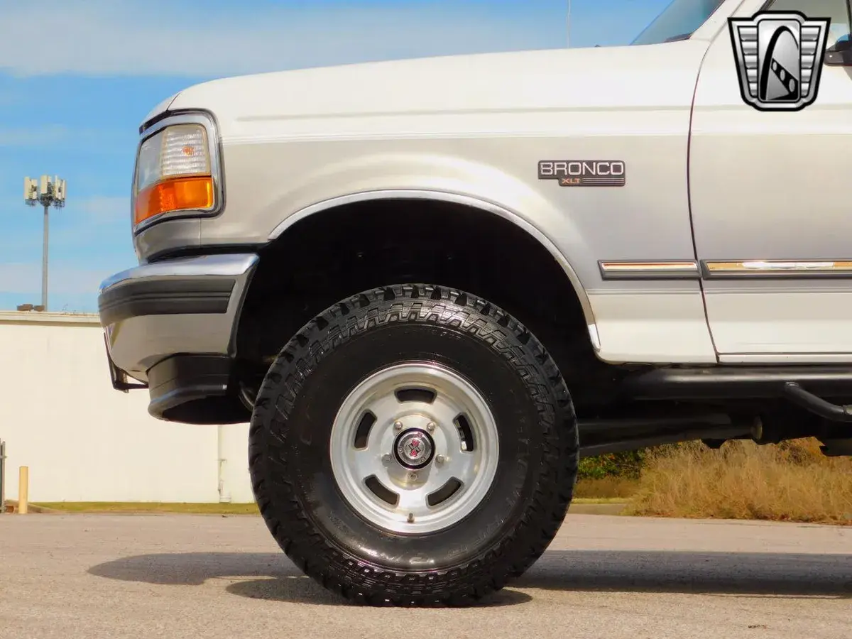 1995 Ford Bronco
