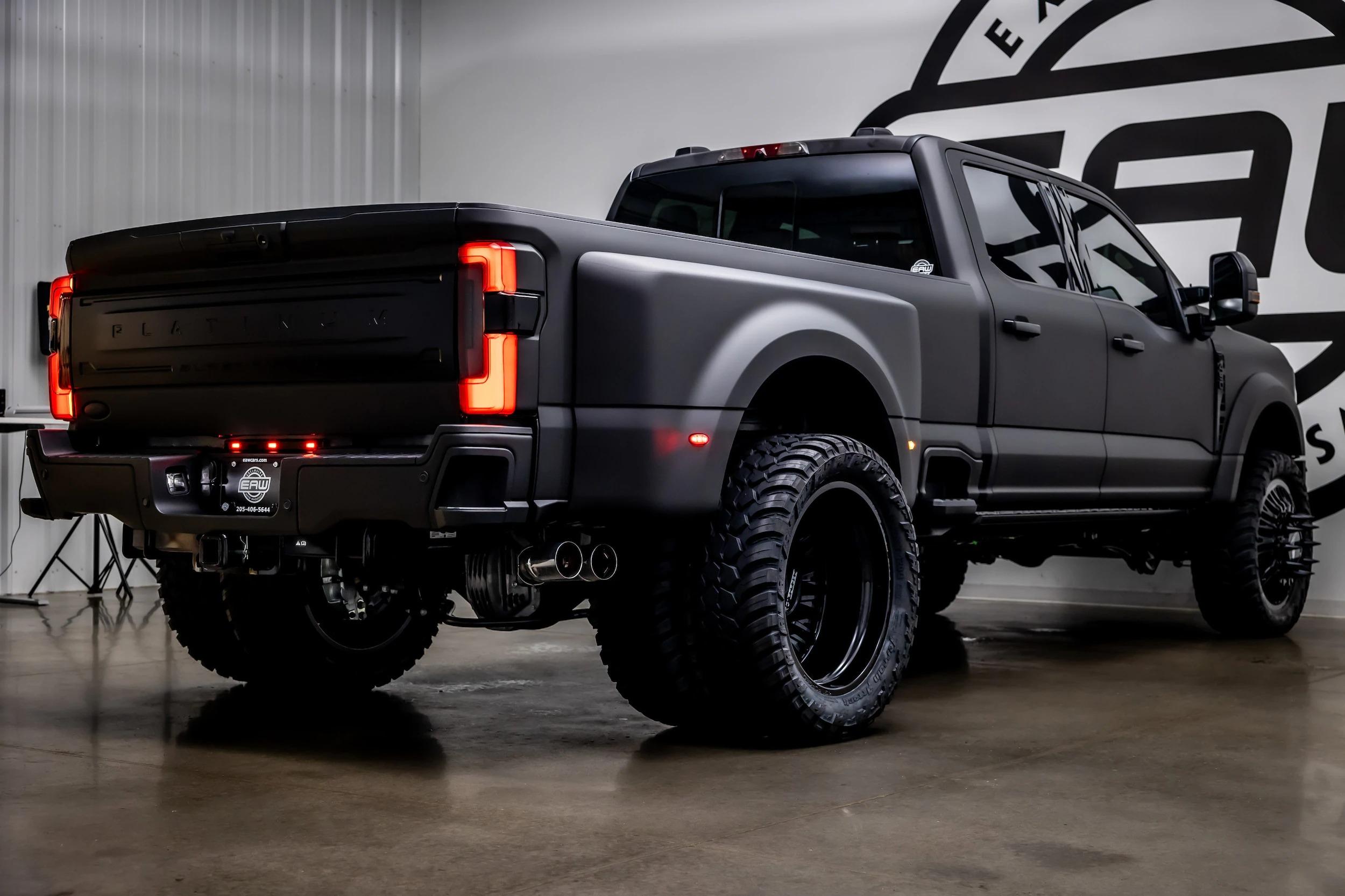 2026 Ford F-450 Platinum Plus