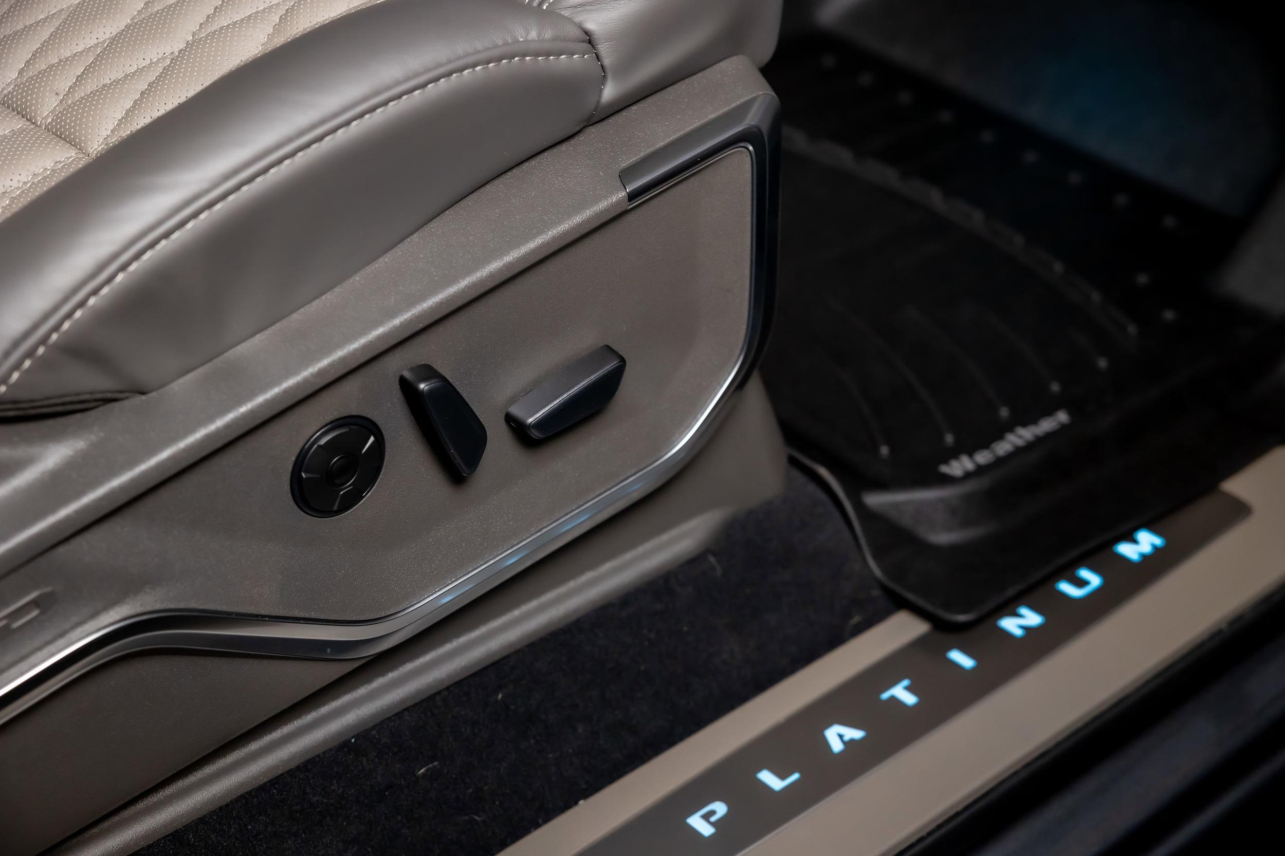 2026 Ford F-450 Platinum Plus