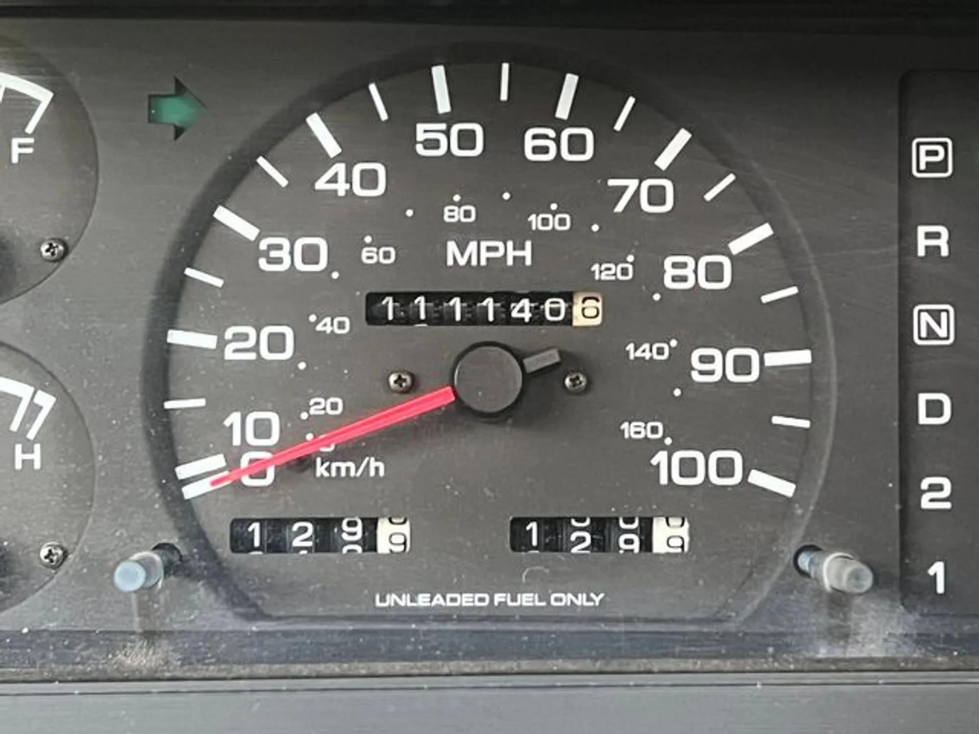 1993 Nissan Pathfinder SE 4×4