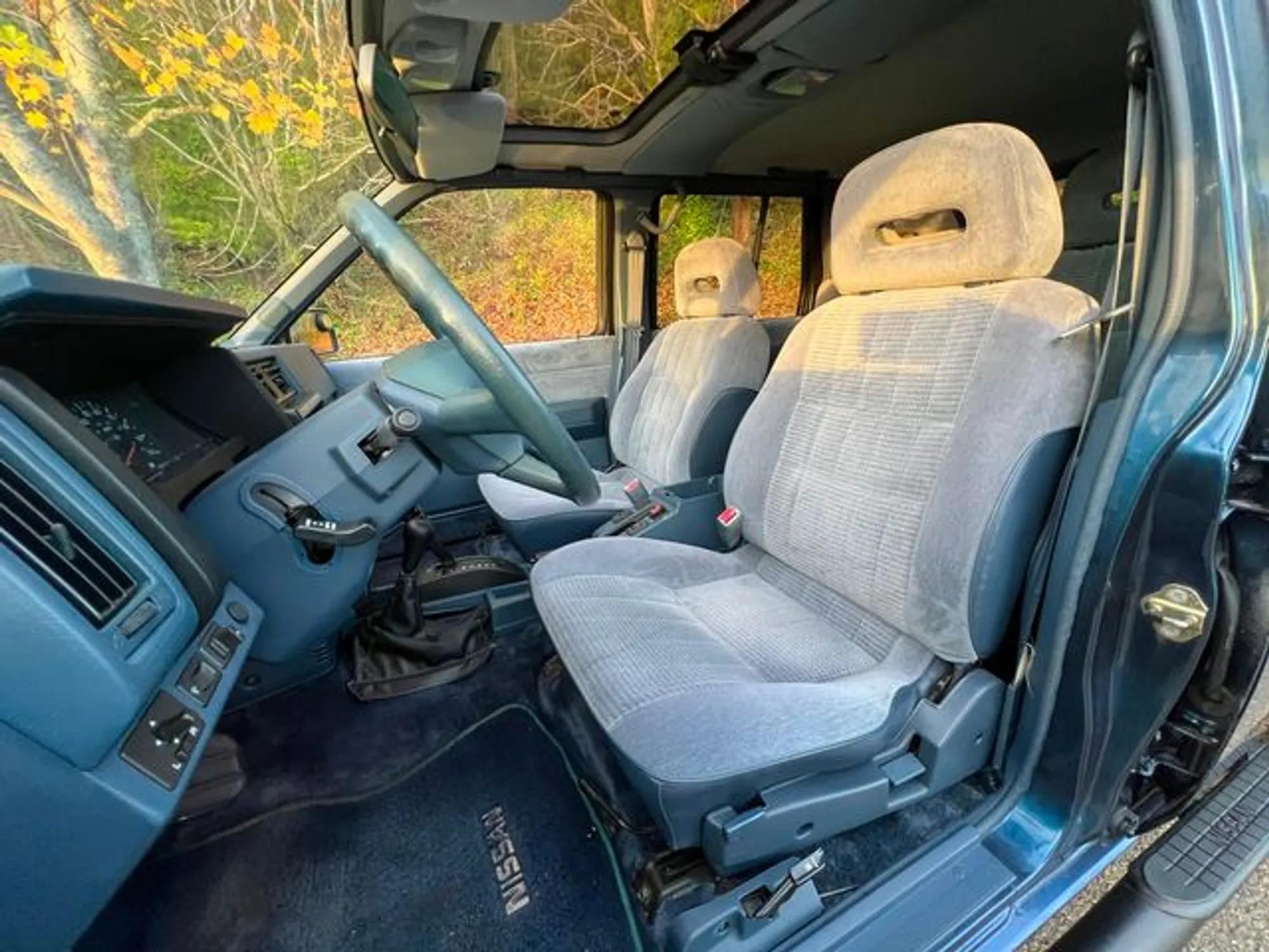 1993 Nissan Pathfinder SE 4×4