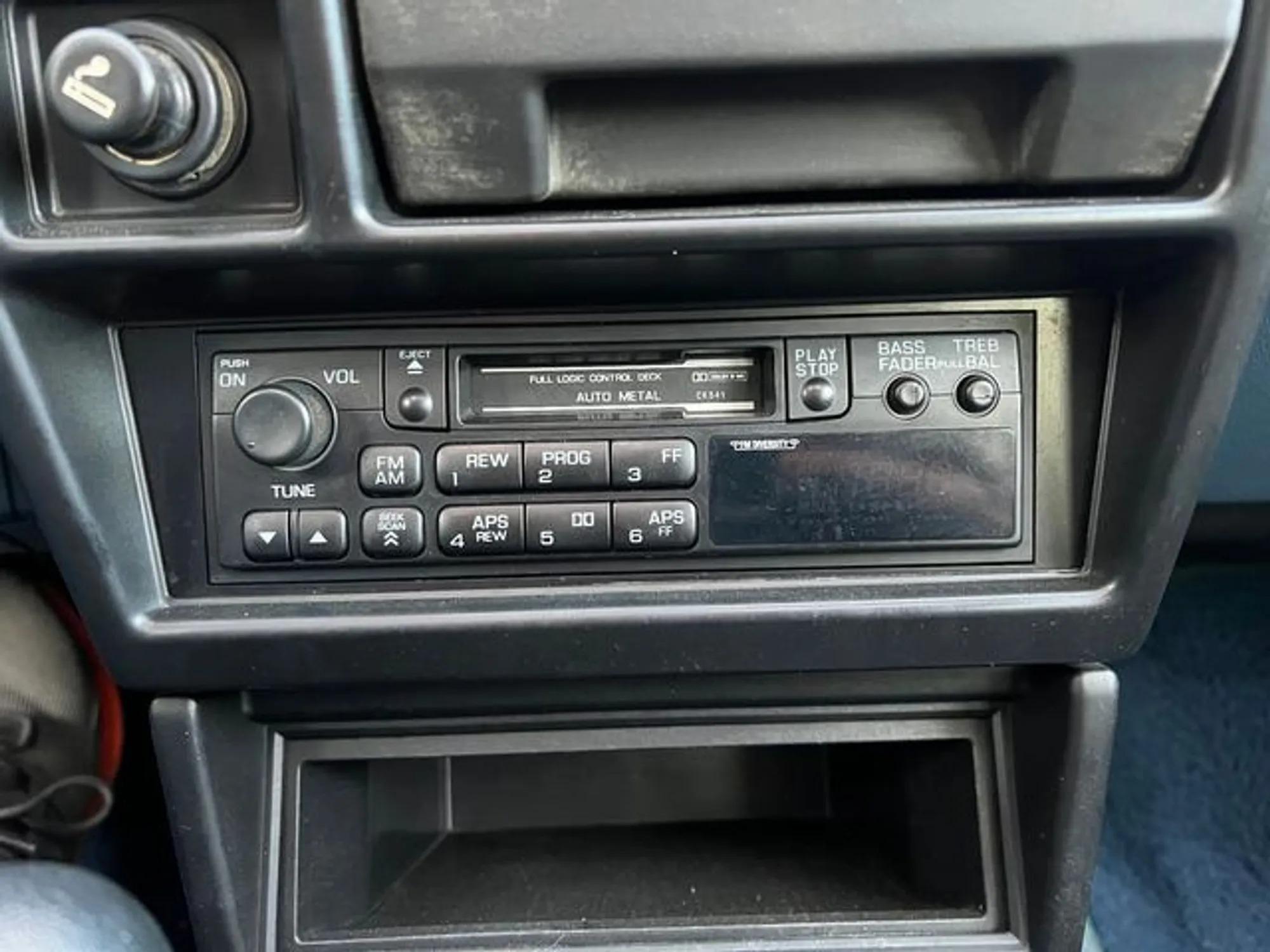 1993 Nissan Pathfinder SE 4×4