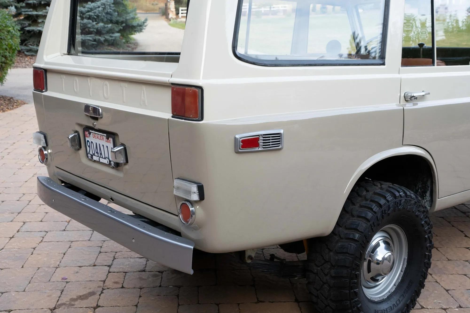 1975 Toyota Land Cruiser FJ55