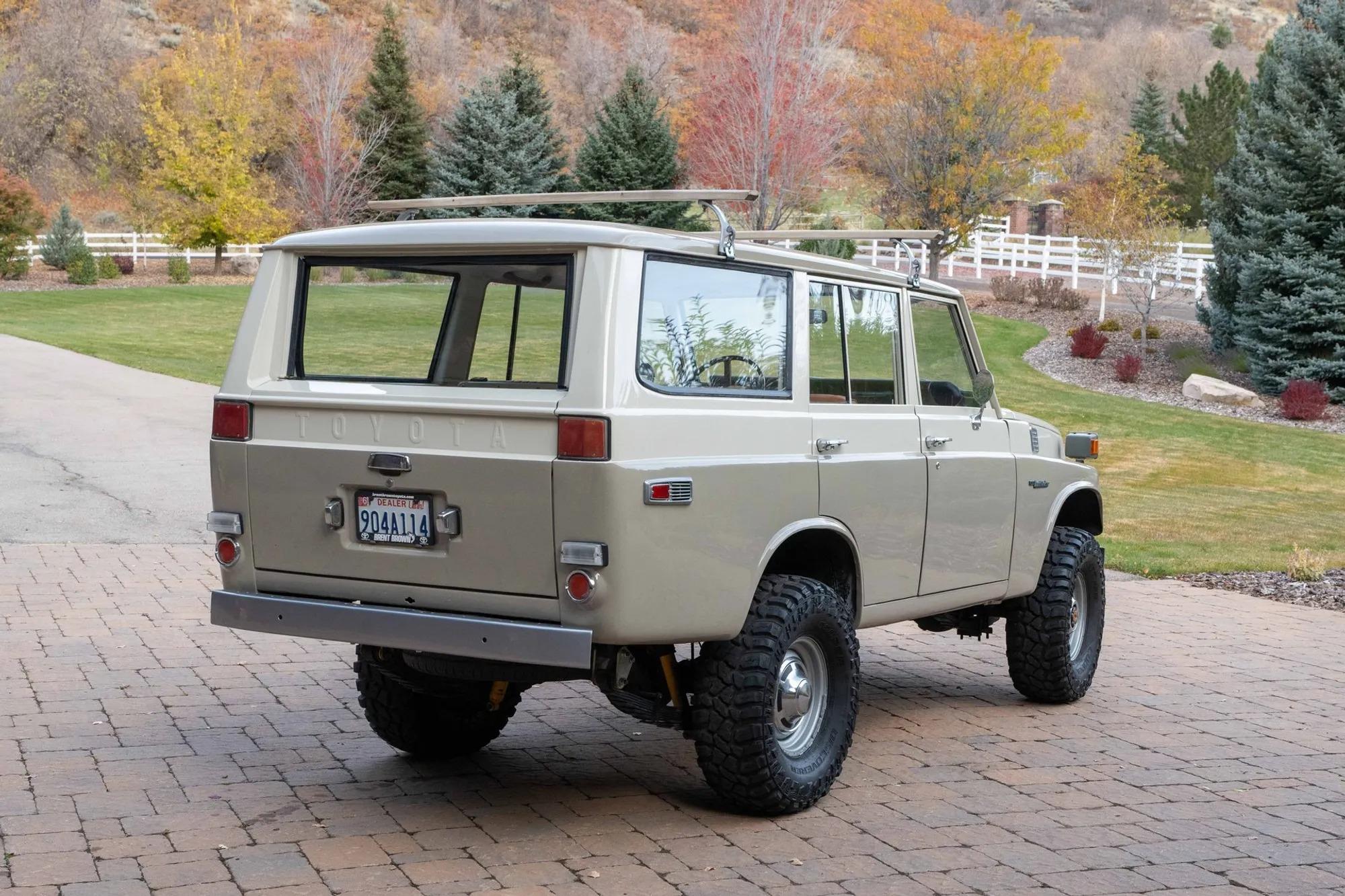 1975 Toyota Land Cruiser FJ55