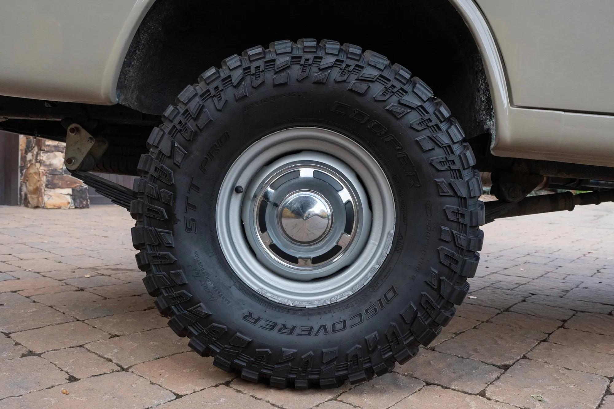 1975 Toyota Land Cruiser FJ55