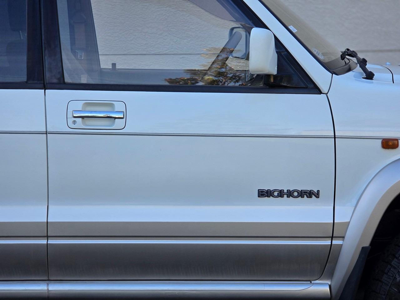 2000 Isuzu Bighorn Plasir Long