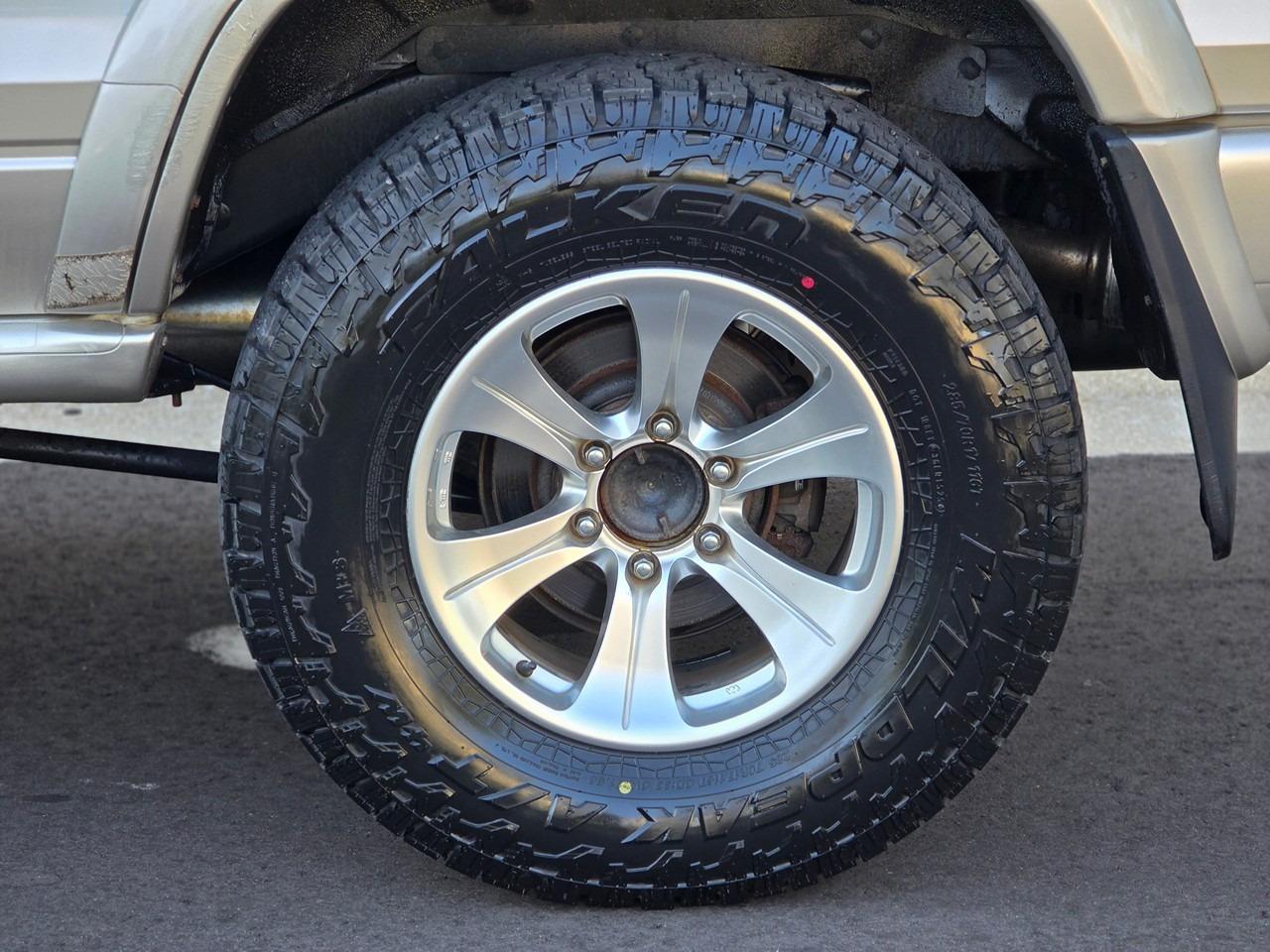 2000 Isuzu Bighorn Plasir Long