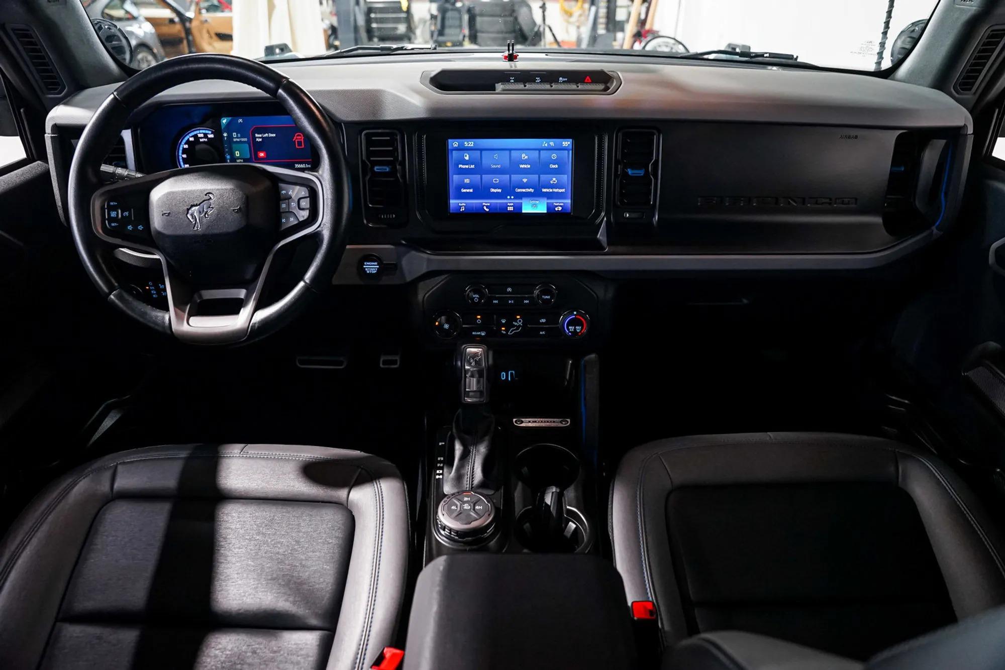 2022 Ford Bronco Black Diamond