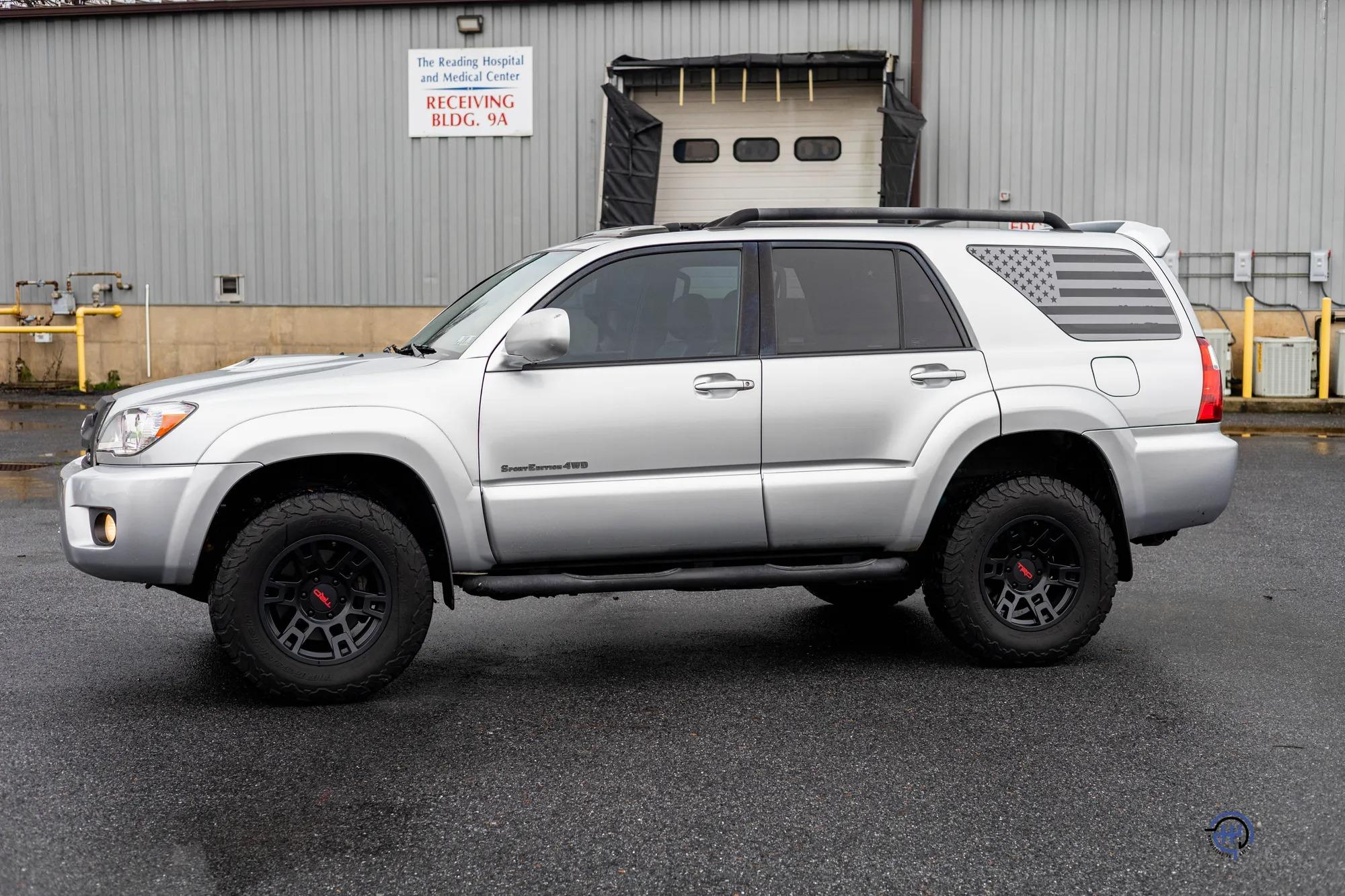 V8-Powered 2006 Toyota 4Runner Sport - 3