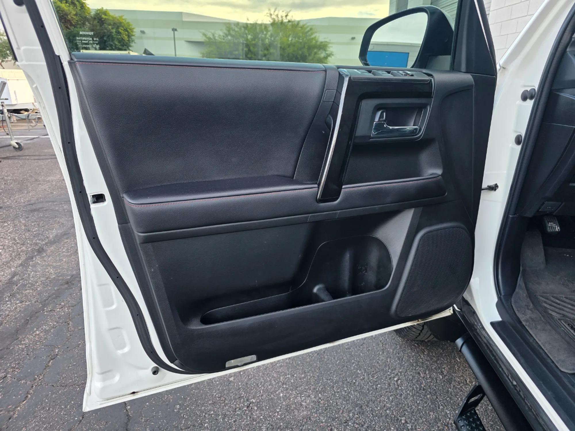 2022 Toyota 4Runner TRD Off-Road Premium