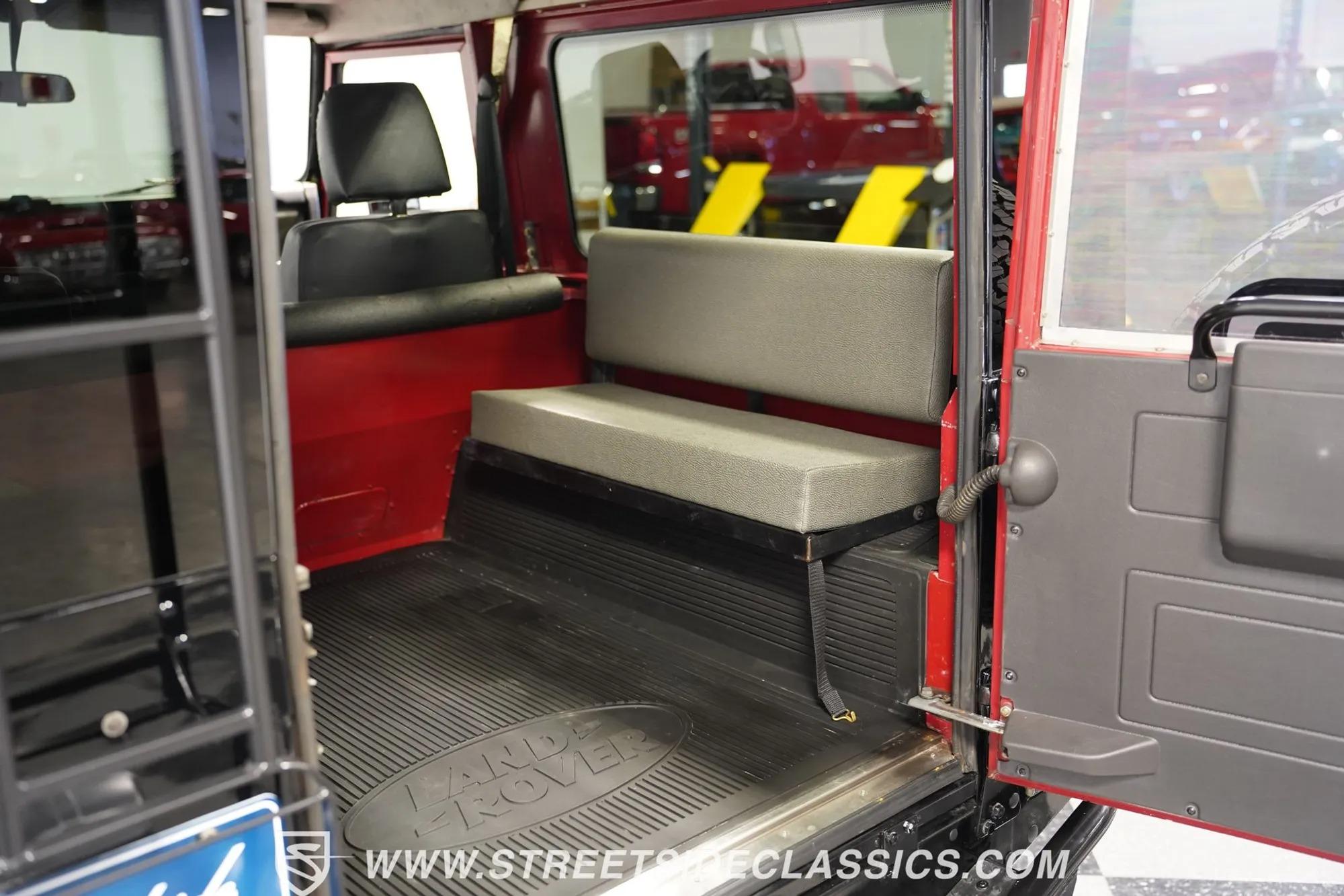 1991 Land Rover Defender 90