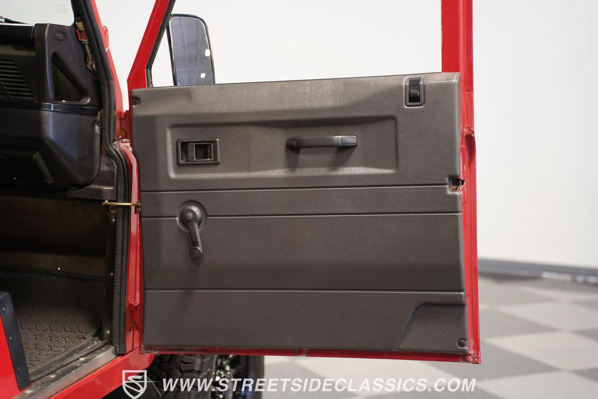 1991 Land Rover Defender 90