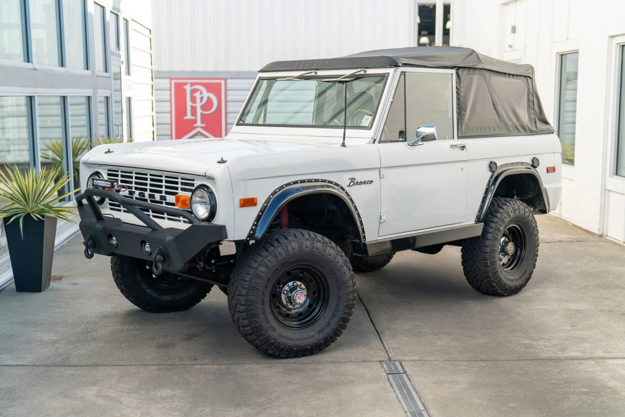 Ford Bronco